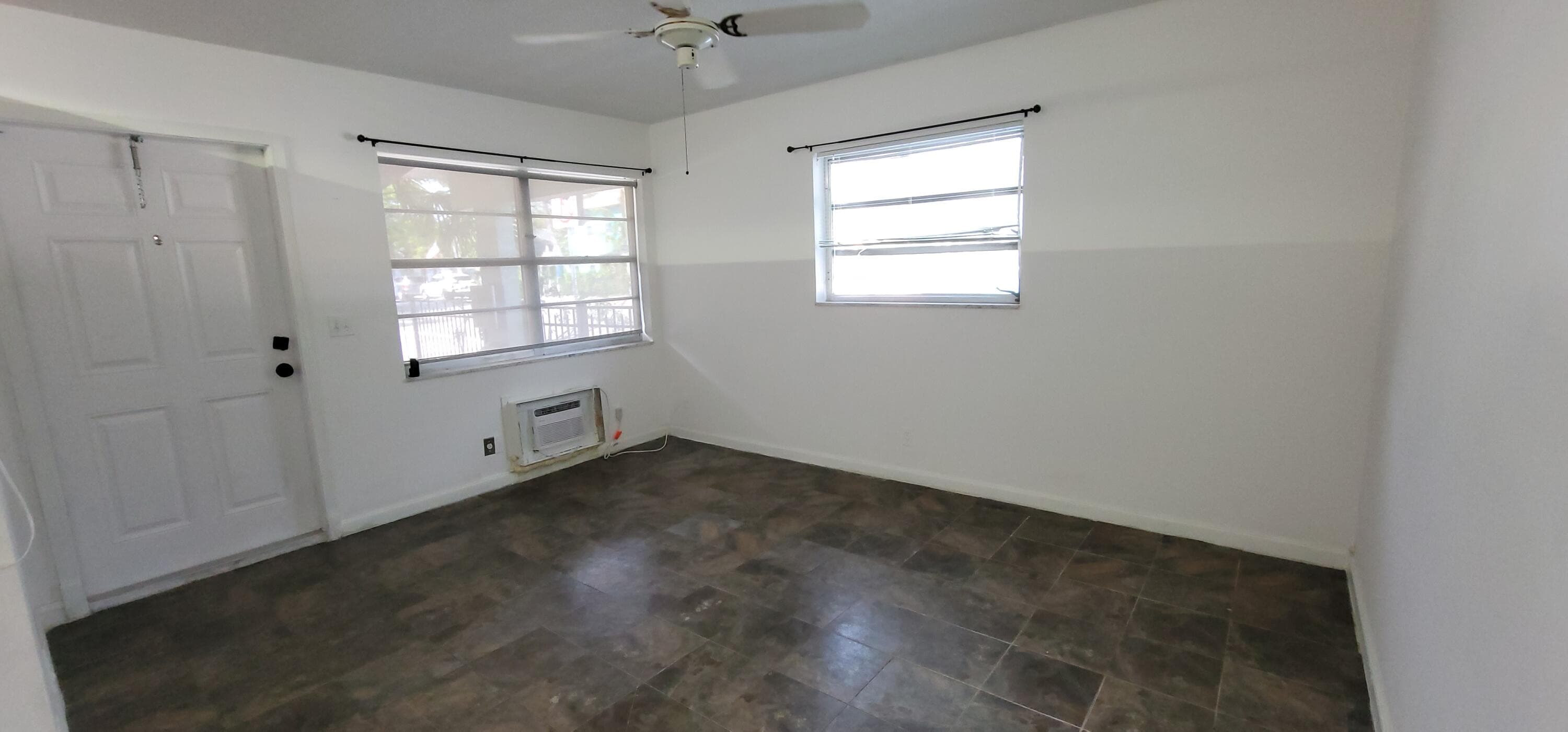 220 Lucerne Avenue 1, Lake Worth Beach, FL 33460 — photo 7 of 32