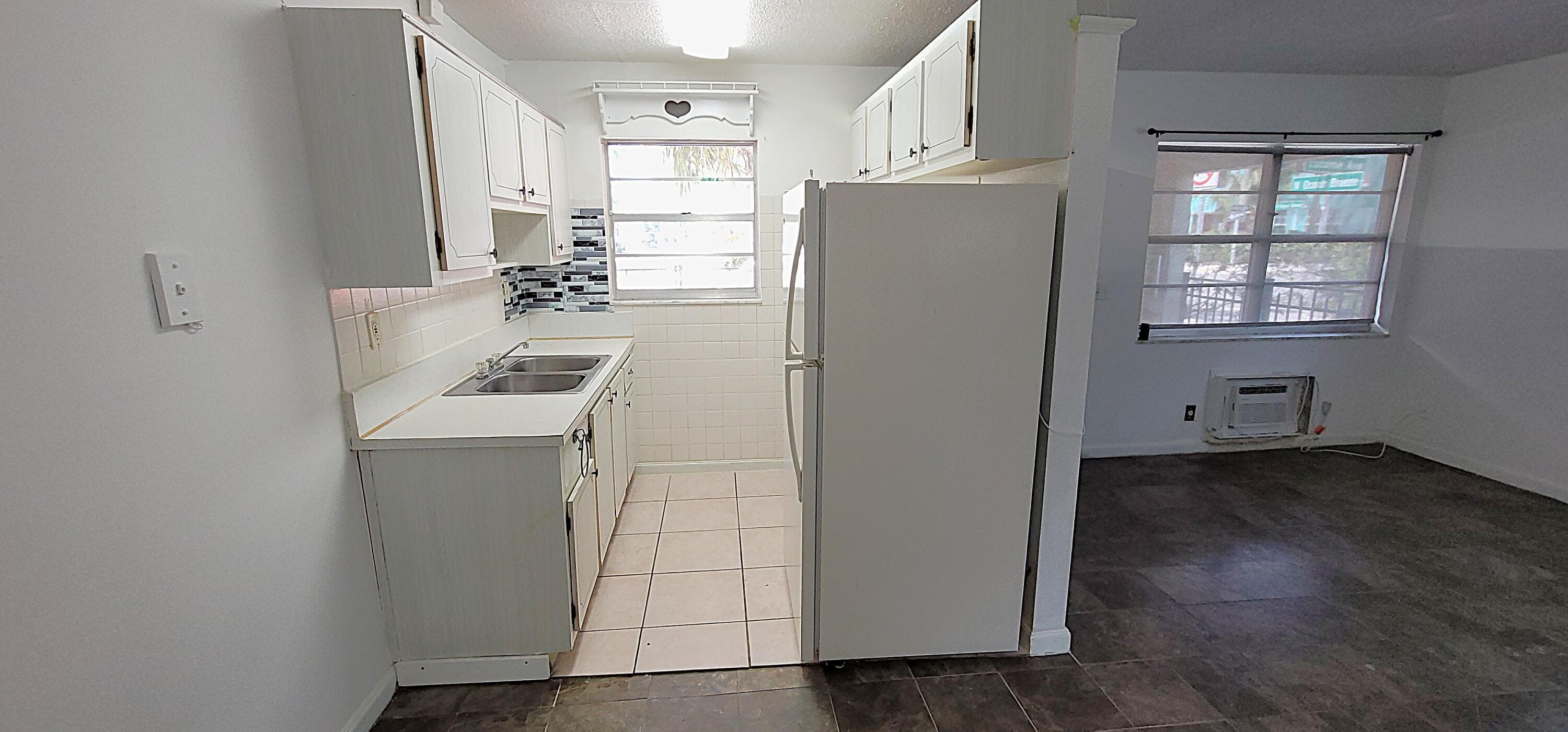 220 Lucerne Avenue 1, Lake Worth Beach, FL 33460 — photo 10 of 32