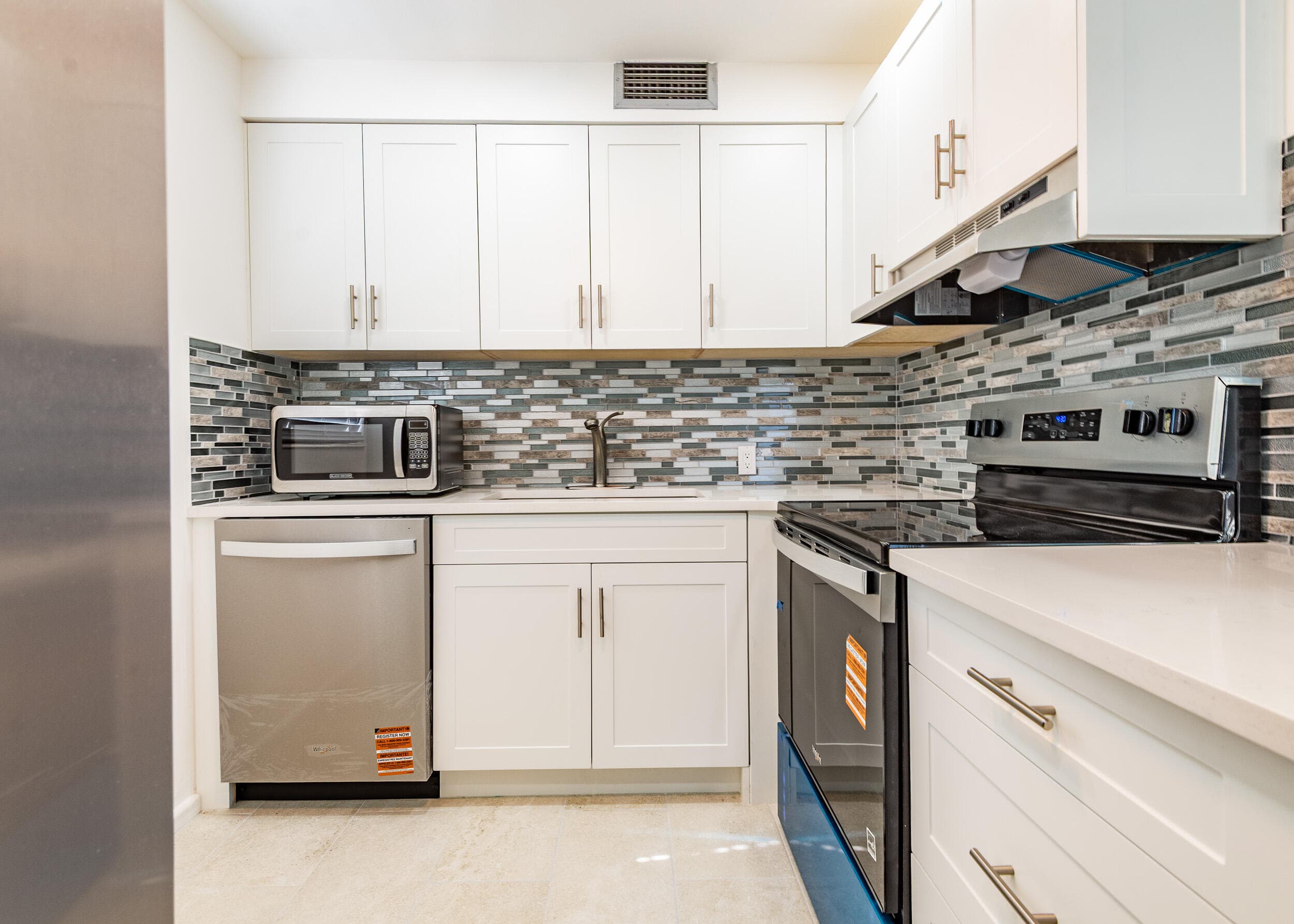 67 Fanshaw B 670, Boca Raton, FL 33434 — photo 6 of 42