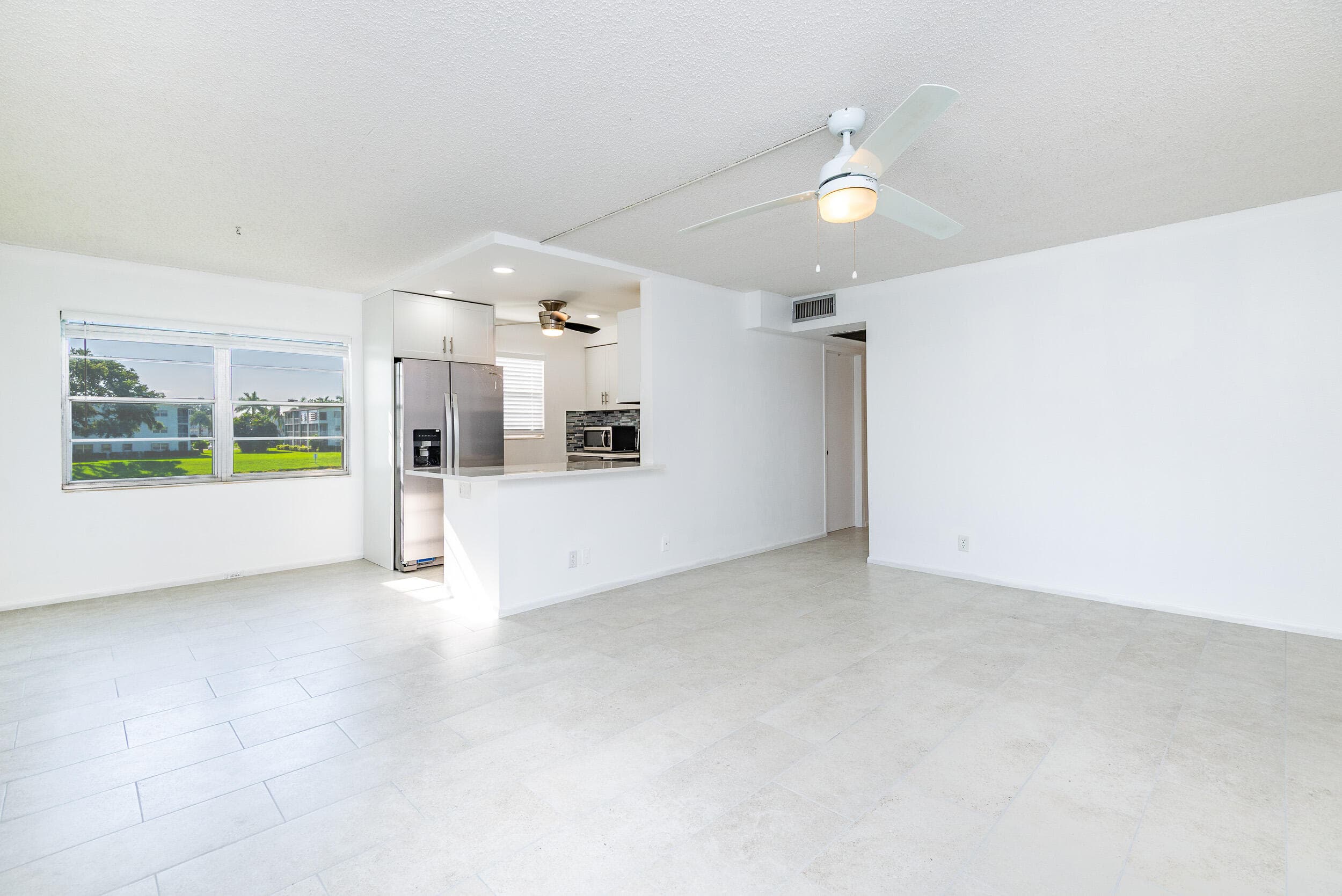 67 Fanshaw B 670, Boca Raton, FL 33434 — photo 36 of 42
