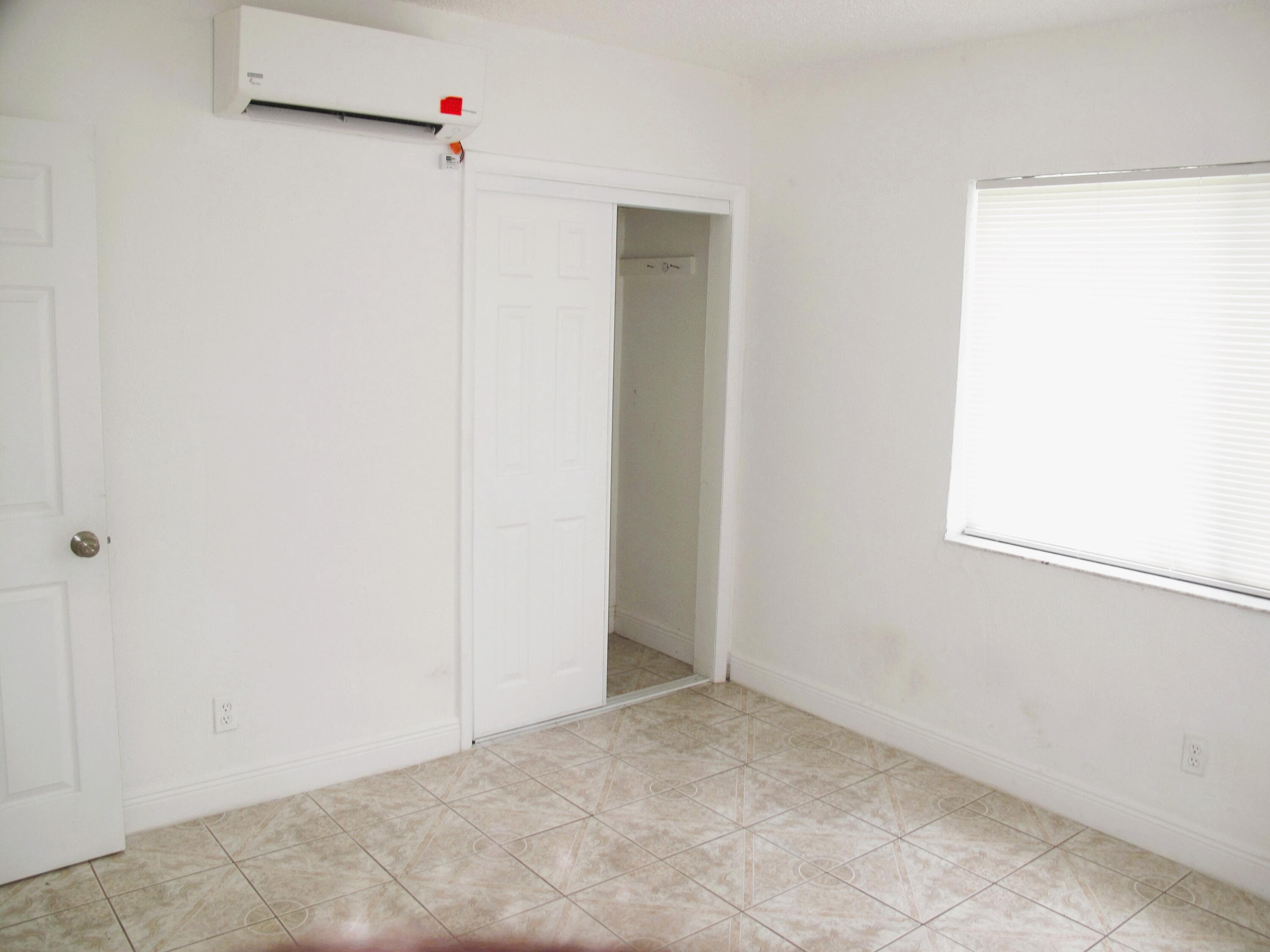 340 NW 6th Street 2, Pompano Beach, FL 33060 — photo 8 of 22