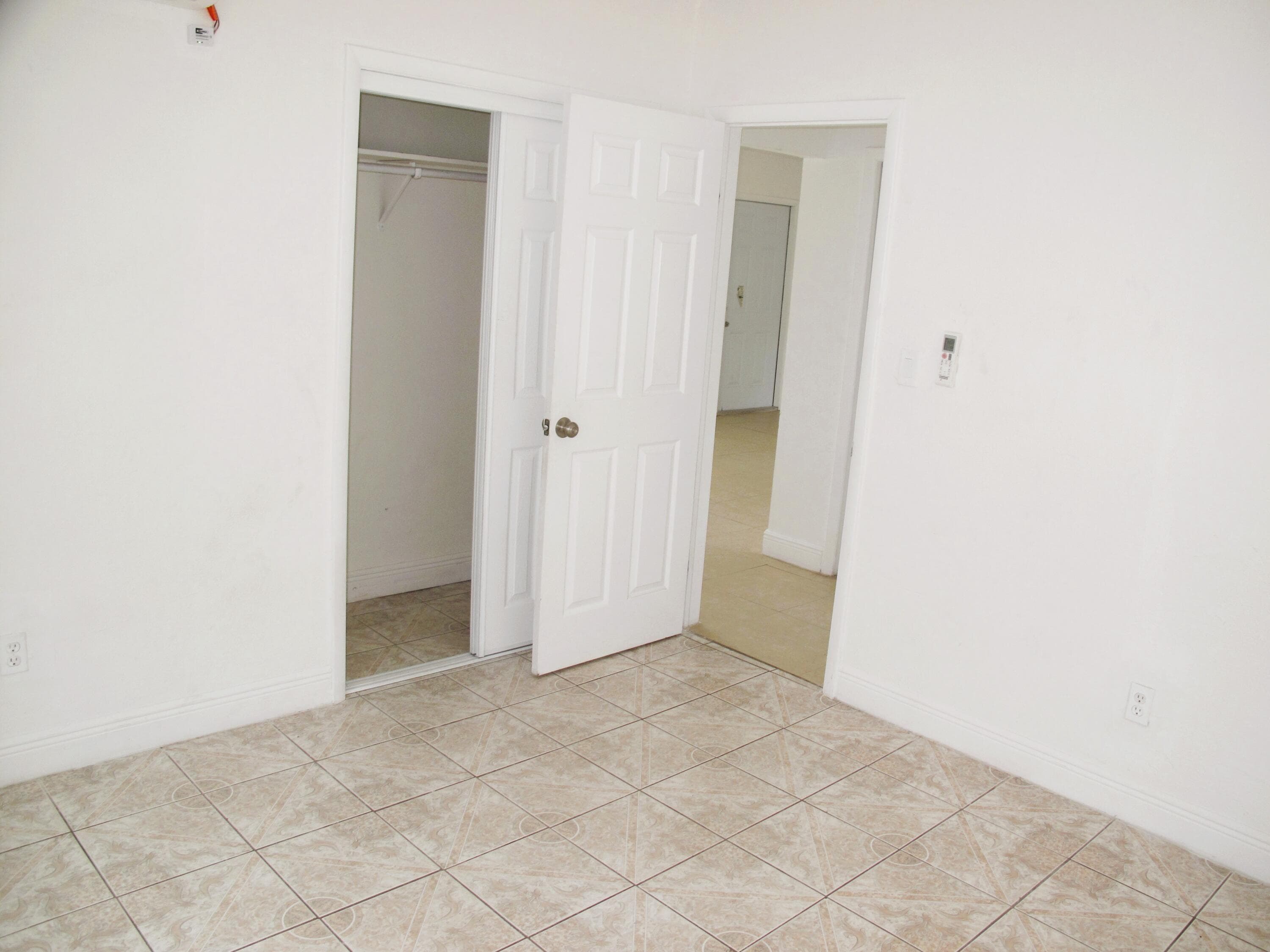 340 NW 6th Street 2, Pompano Beach, FL 33060 — photo 10 of 22