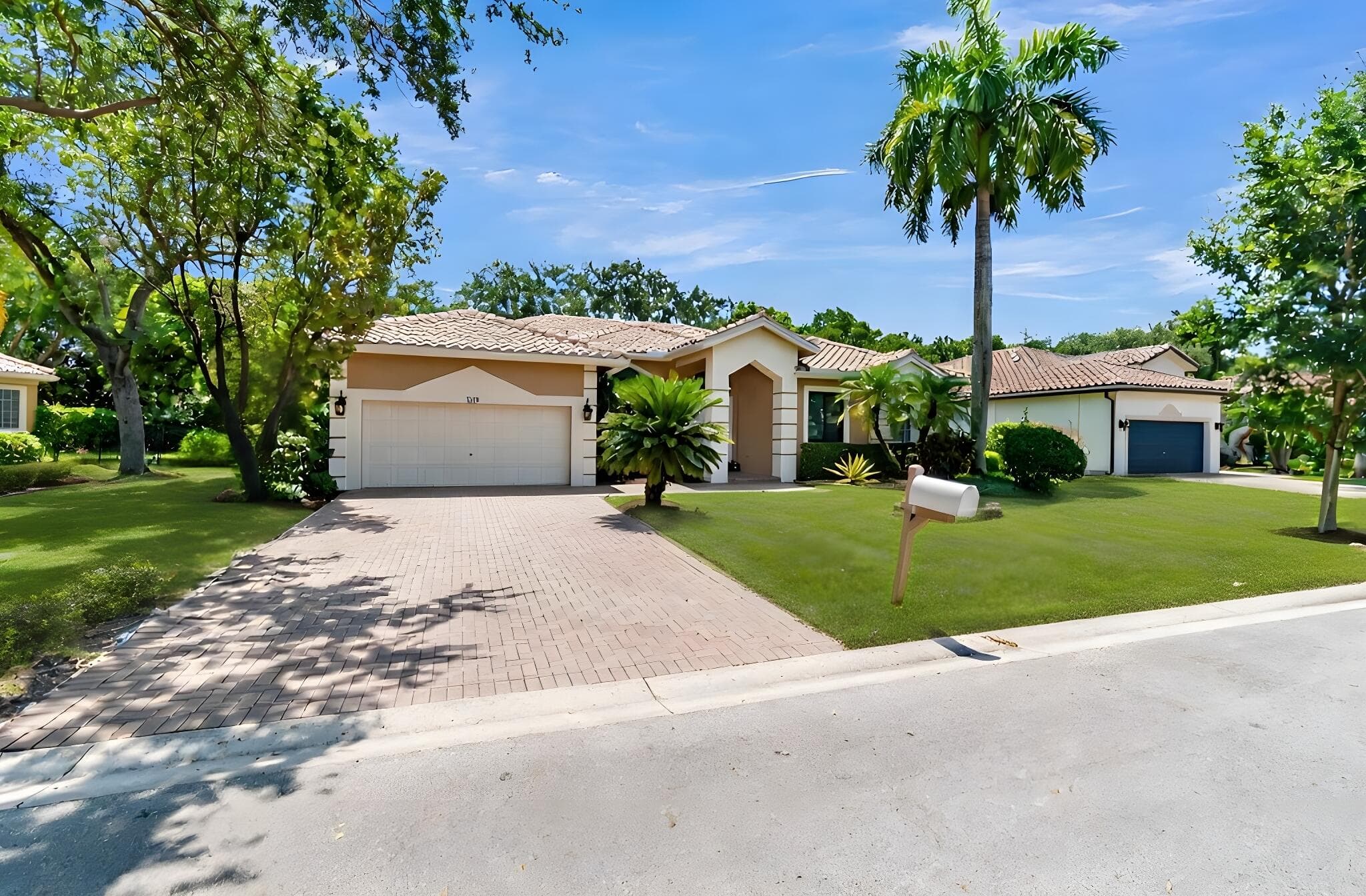 5718 NW 50th Drive, Coral Springs, FL 33067 — photo 2 of 65