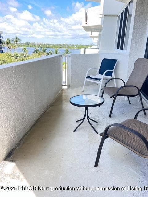 2773 S Ocean Boulevard 414, Palm Beach, FL 33480 — photo 4 of 33