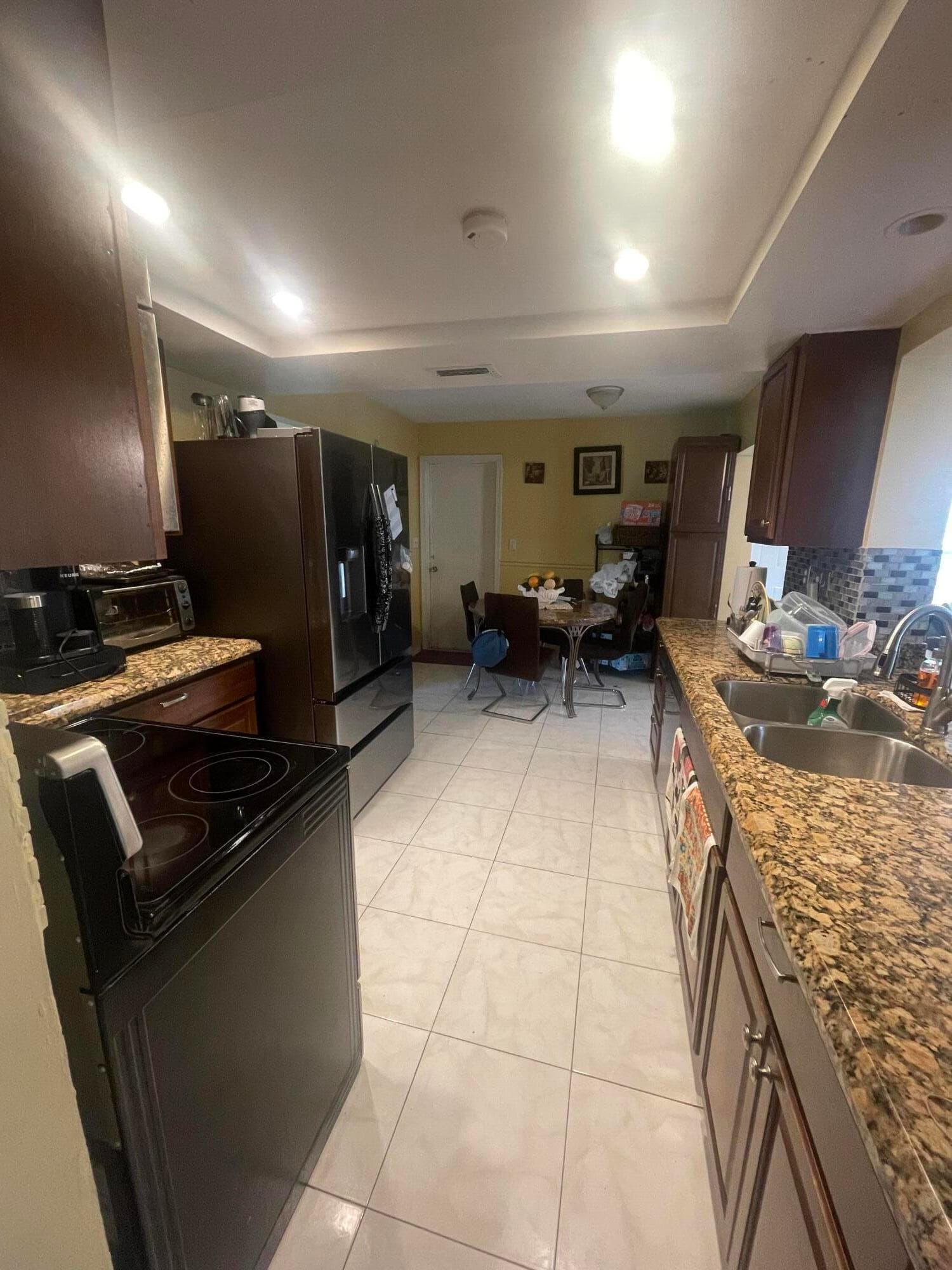 5706 NW 68th Terrace, Tamarac, FL 33321 — photo 2 of 30