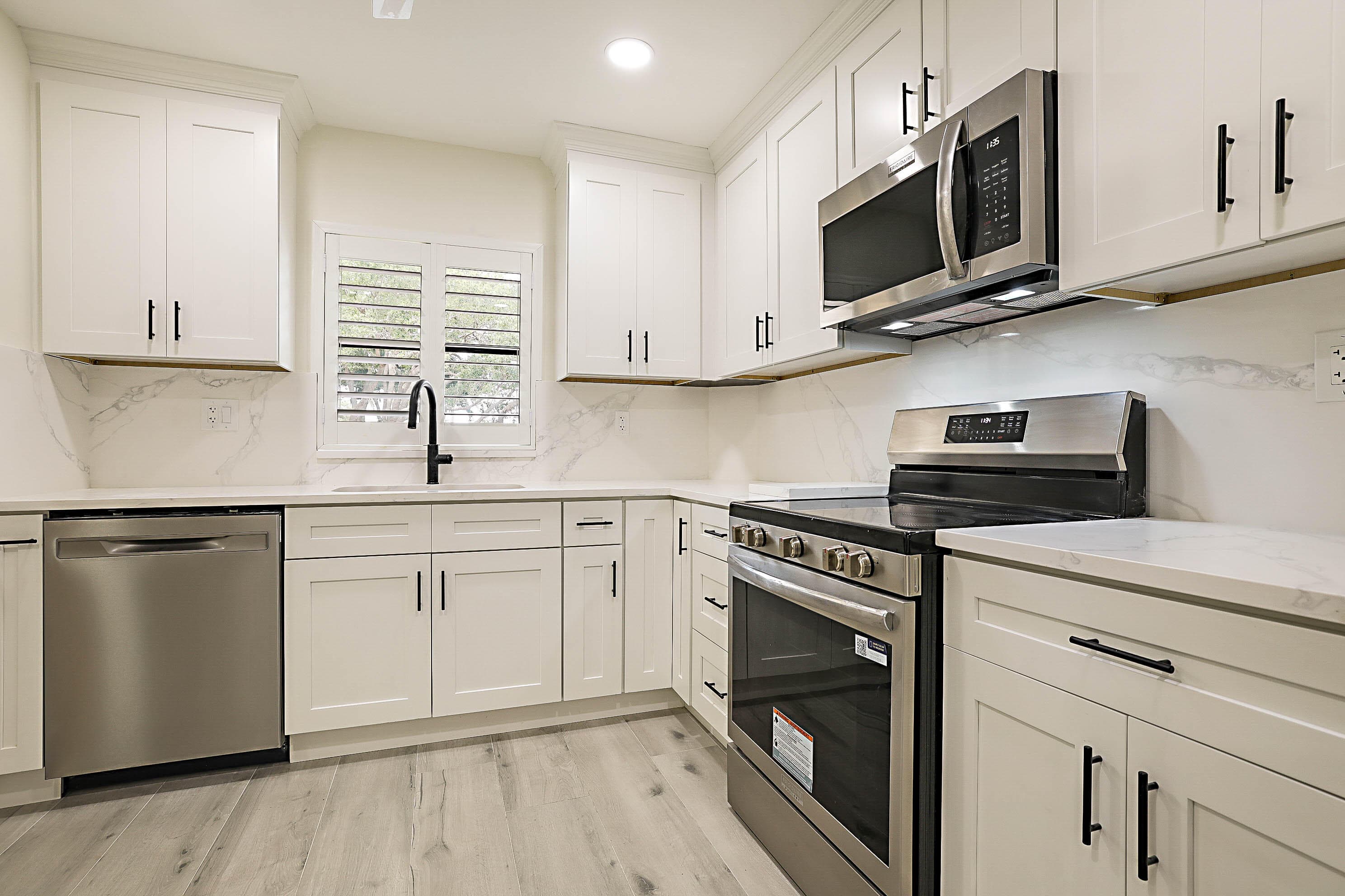 300 Intracoastal Place 203, Jupiter, FL 33469 — photo 12 of 37