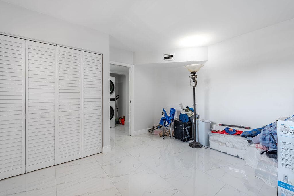 3661 Via Poinciana Road 206, Lake Worth, FL 33461 — photo 9 of 35