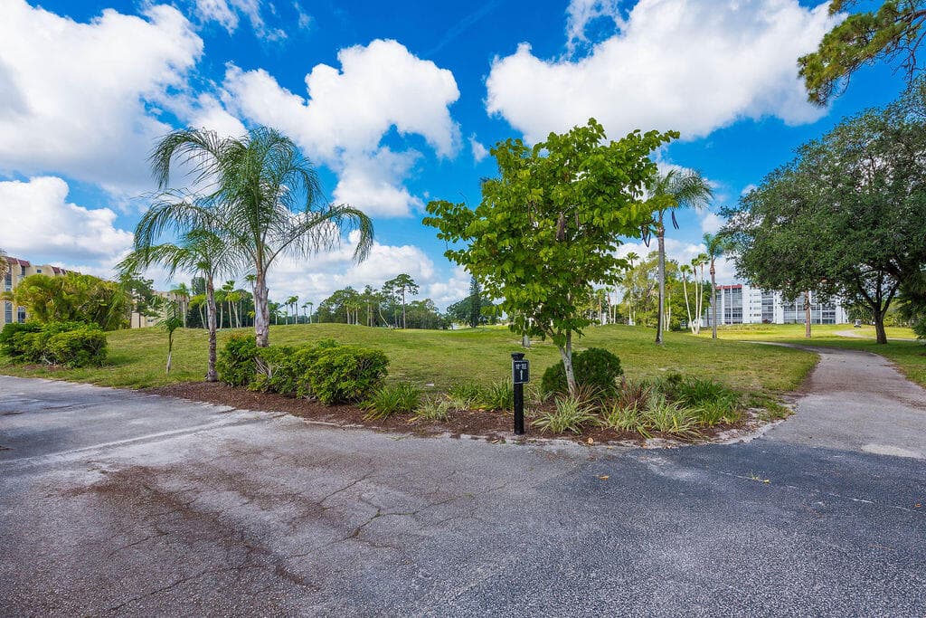 3661 Via Poinciana Road 206, Lake Worth, FL 33461 — photo 28 of 35