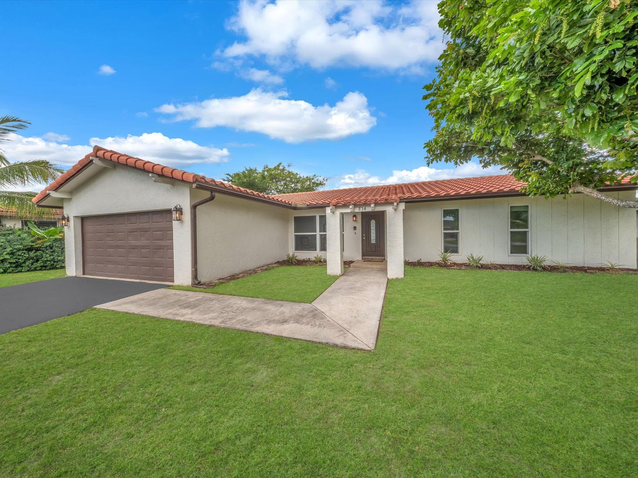 834 Ramblewood Drive, Coral Springs, FL 33071 — photo 13 of 59