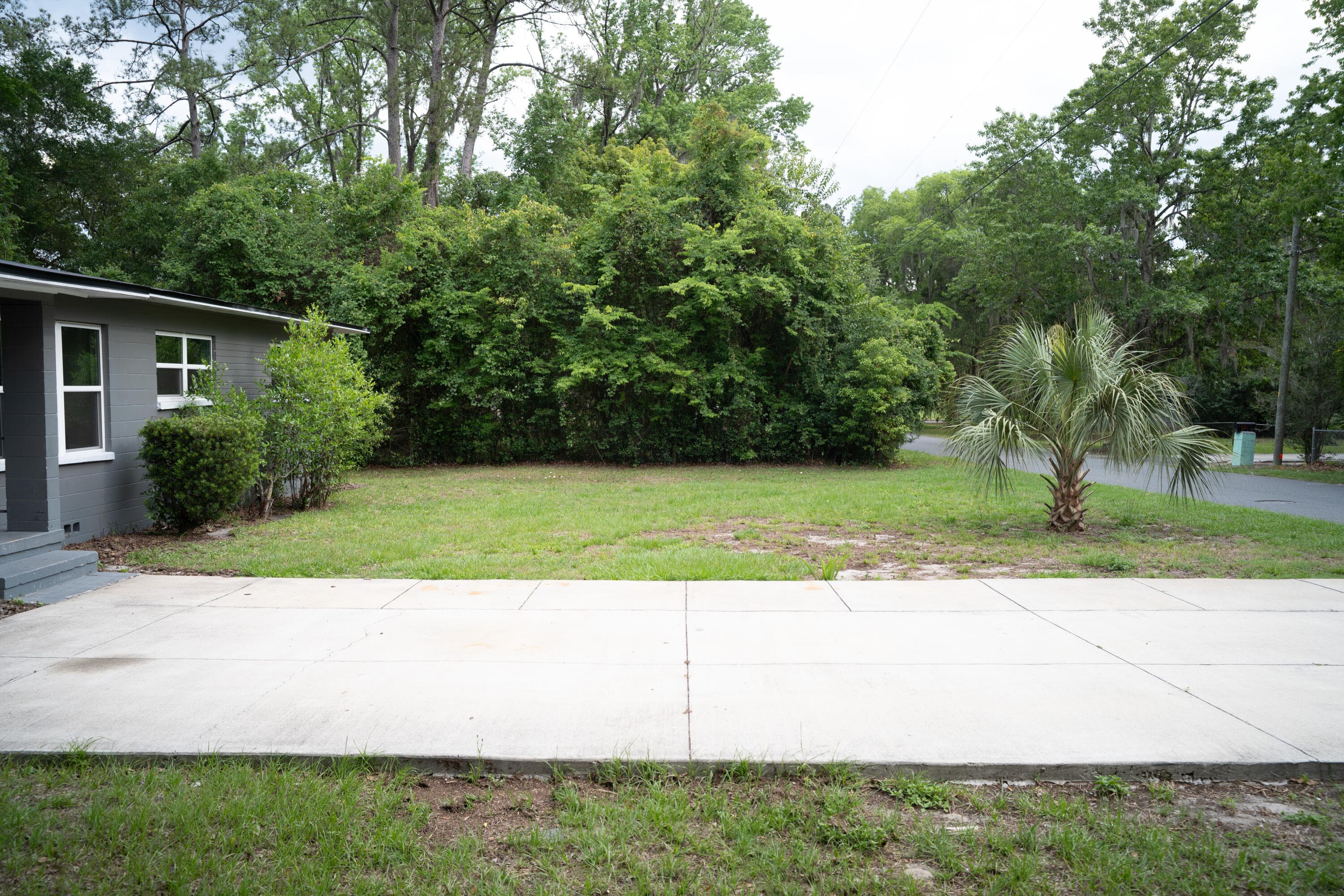 1015 SE 10th Terrace, Gainesville, FL 32601 — photo 3 of 15