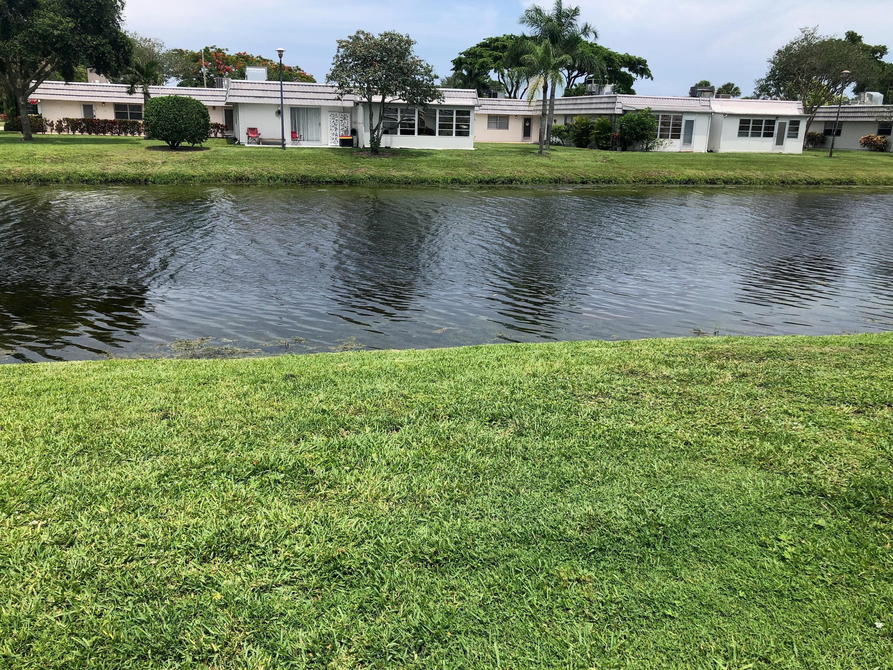 192 Valencia H 192, Delray Beach, FL 33446 — photo