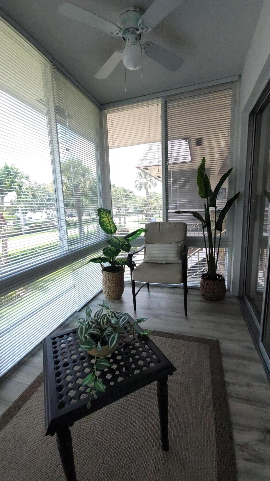 50 Plymouth, West Palm Beach, FL 33417 — photo 10 of 48