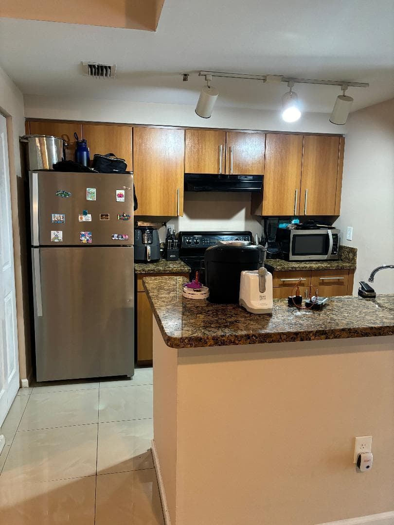5940 W Sample Road 307, Coral Springs, FL 33067 — photo 2 of 8
