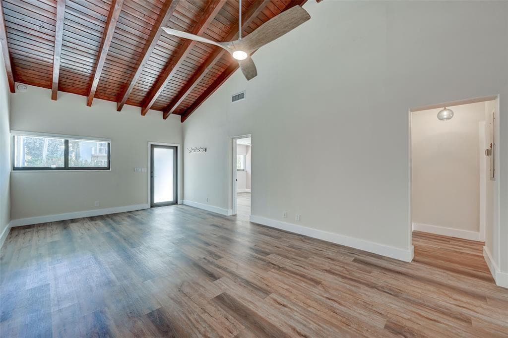 321 Jackson Street 5, Hollywood, FL 33019 — photo 12 of 36