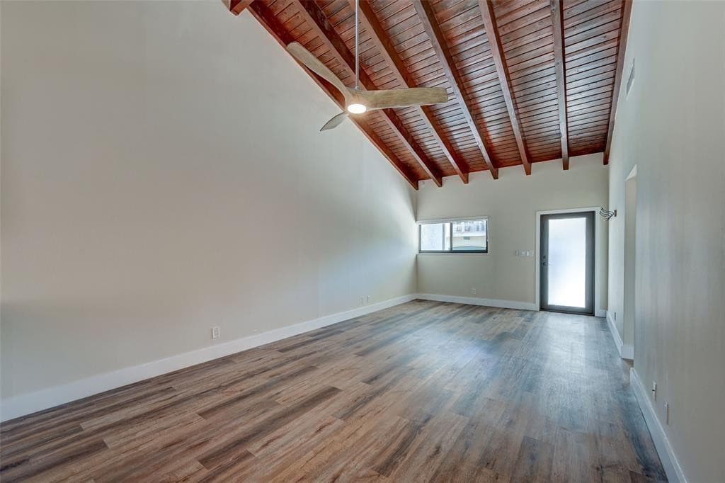321 Jackson Street 5, Hollywood, FL 33019 — photo 13 of 36
