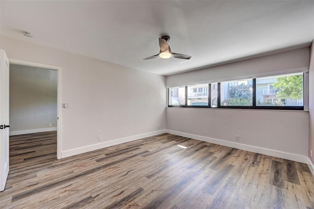 321 Jackson Street 5, Hollywood, FL 33019 — photo 23 of 36