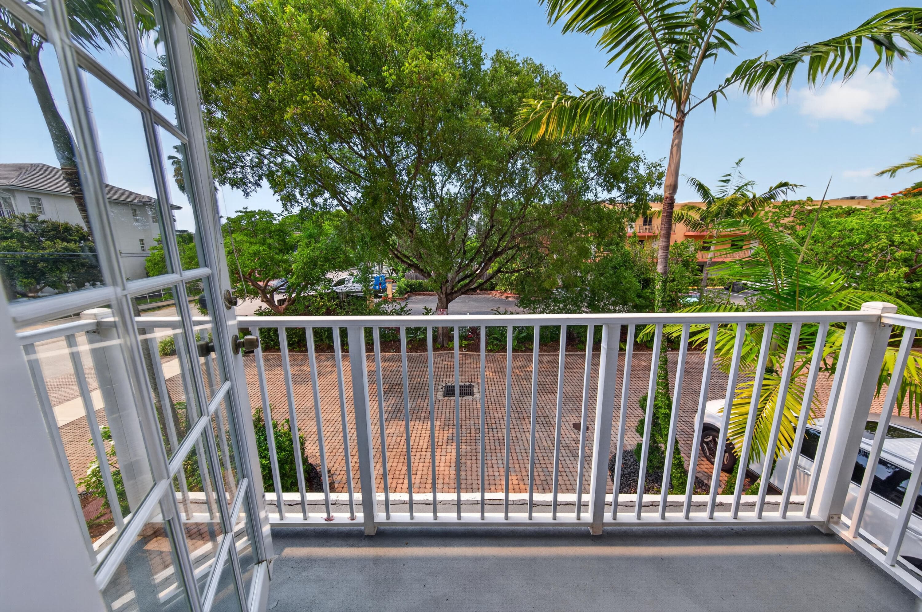 2700 NE 8th Avenue, Wilton Manors, FL 33334 — photo 6 of 64