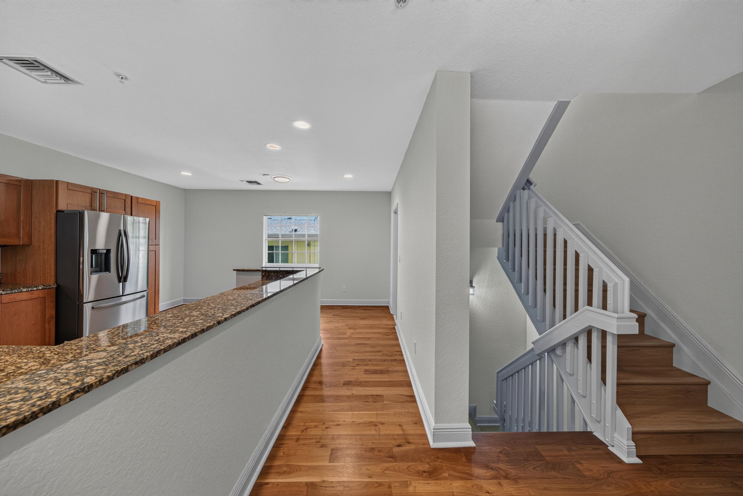 2700 NE 8th Avenue, Wilton Manors, FL 33334 — photo 42 of 64
