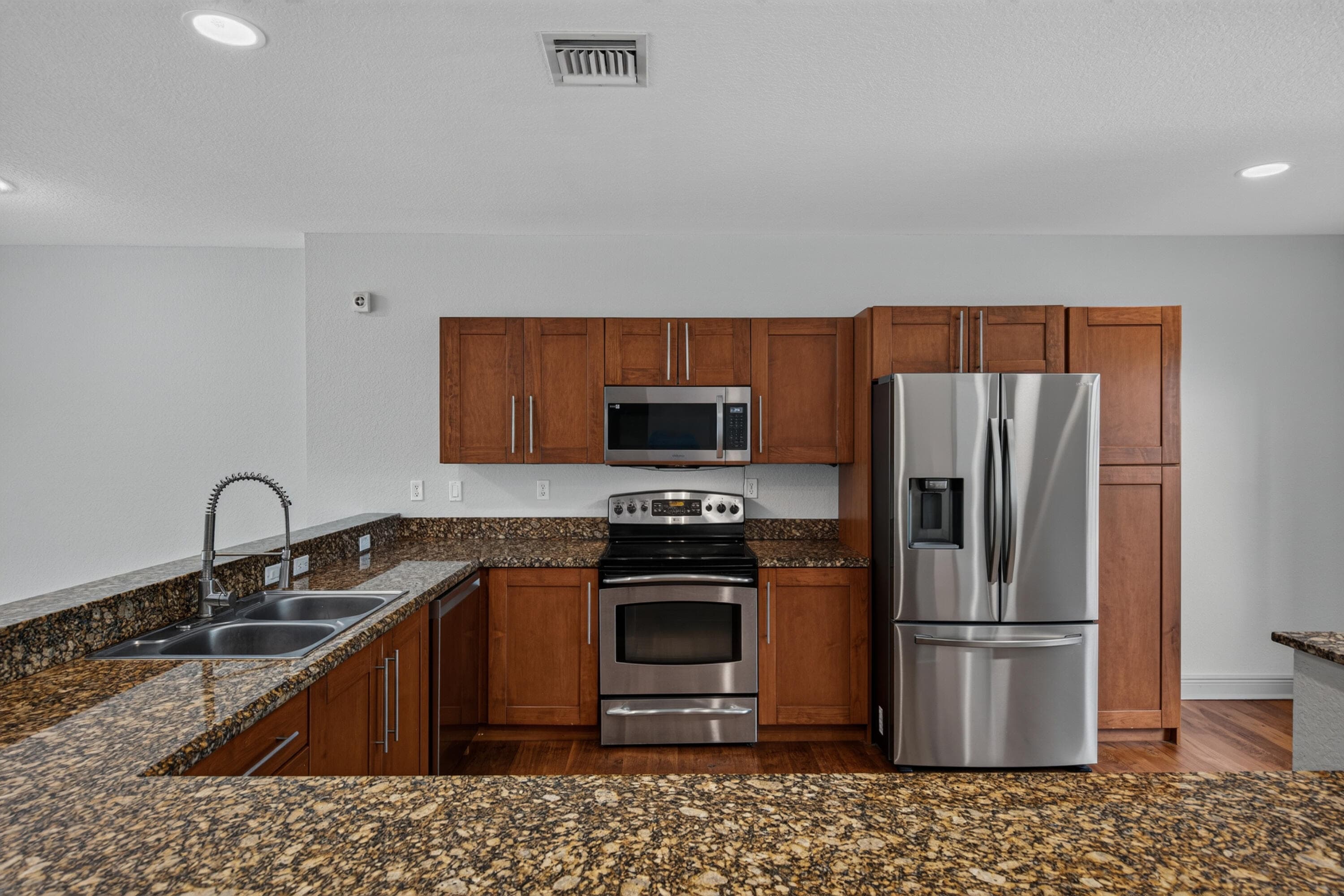 2700 NE 8th Avenue, Wilton Manors, FL 33334 — photo 44 of 64