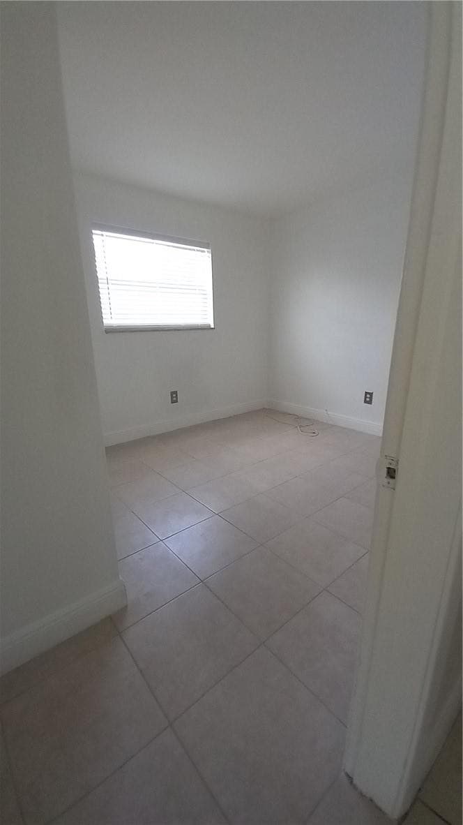 330 NW 38th Street, Deerfield Beach, FL 33064 — photo 6 of 11