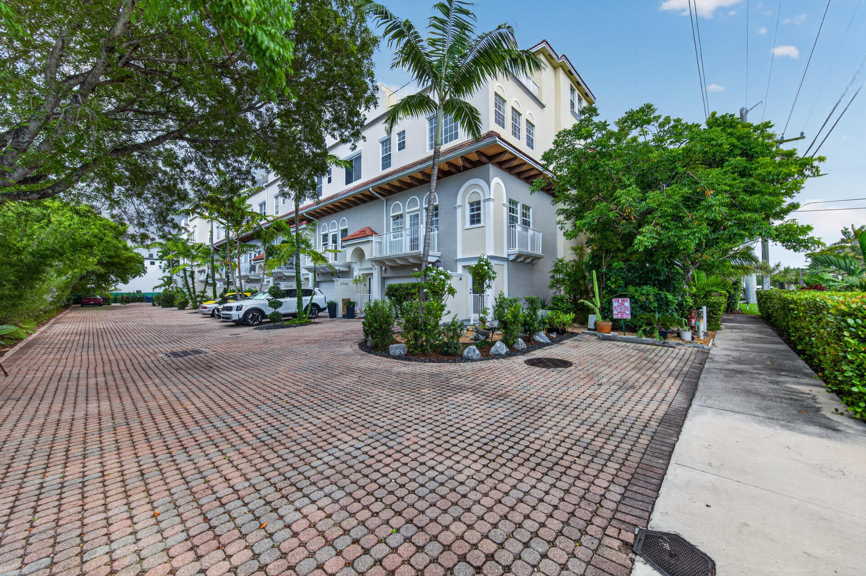 2700 NE 8th Avenue, Wilton Manors, FL 33334 — photo 61 of 64