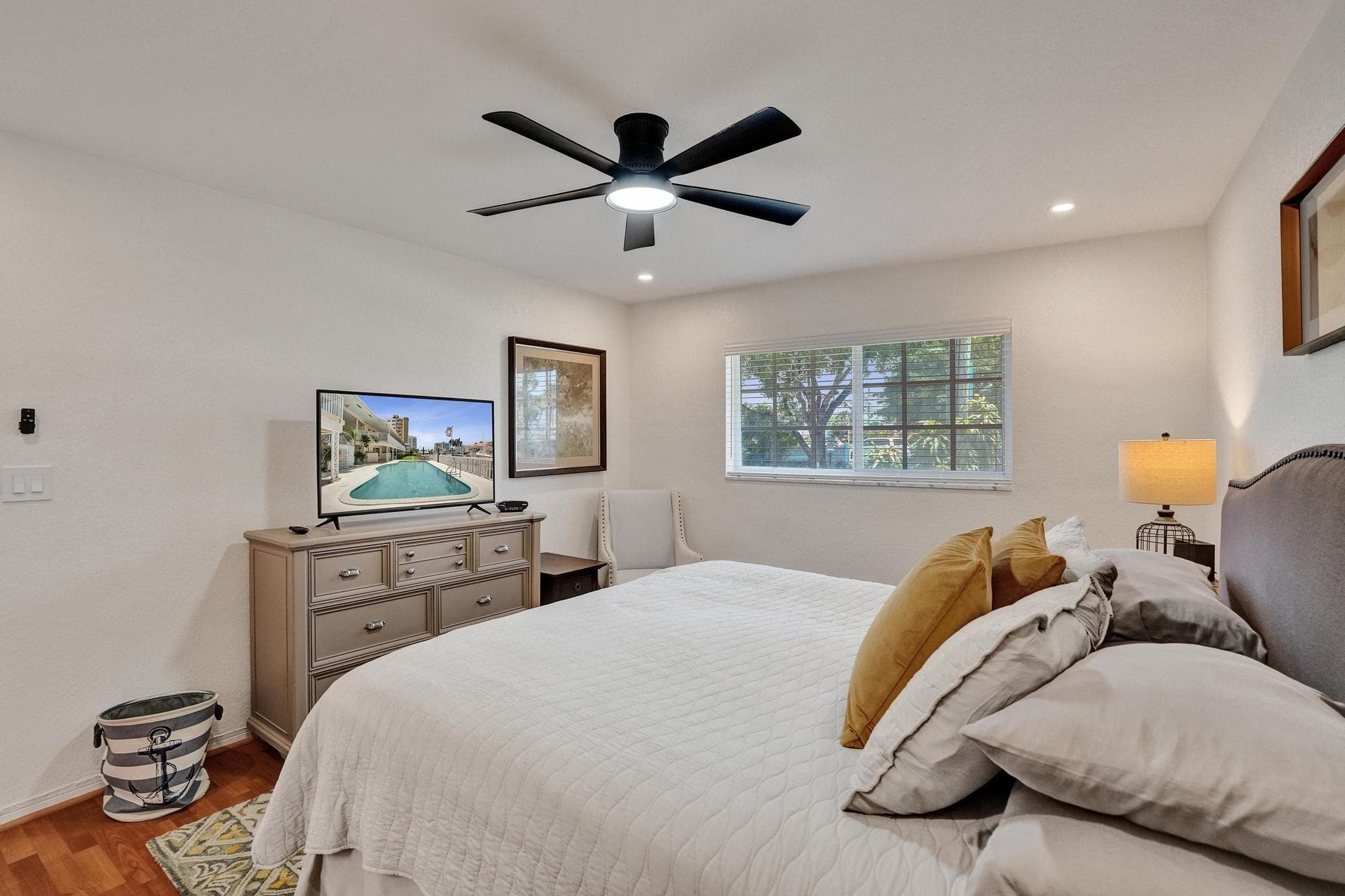 2866 NE 30th Street 4, Fort Lauderdale, FL 33306 — photo 25 of 52