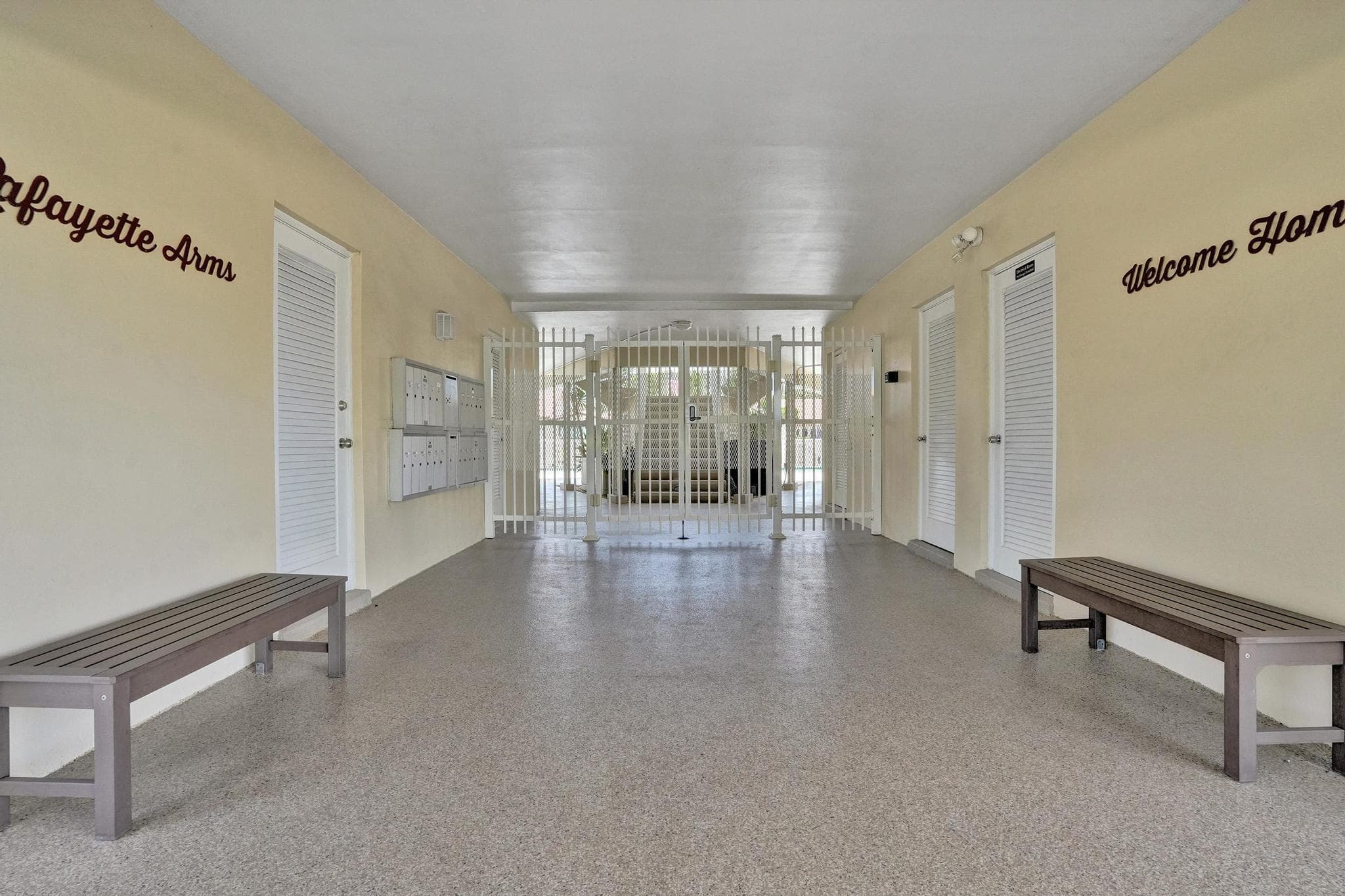 2866 NE 30th Street 4, Fort Lauderdale, FL 33306 — photo 44 of 52