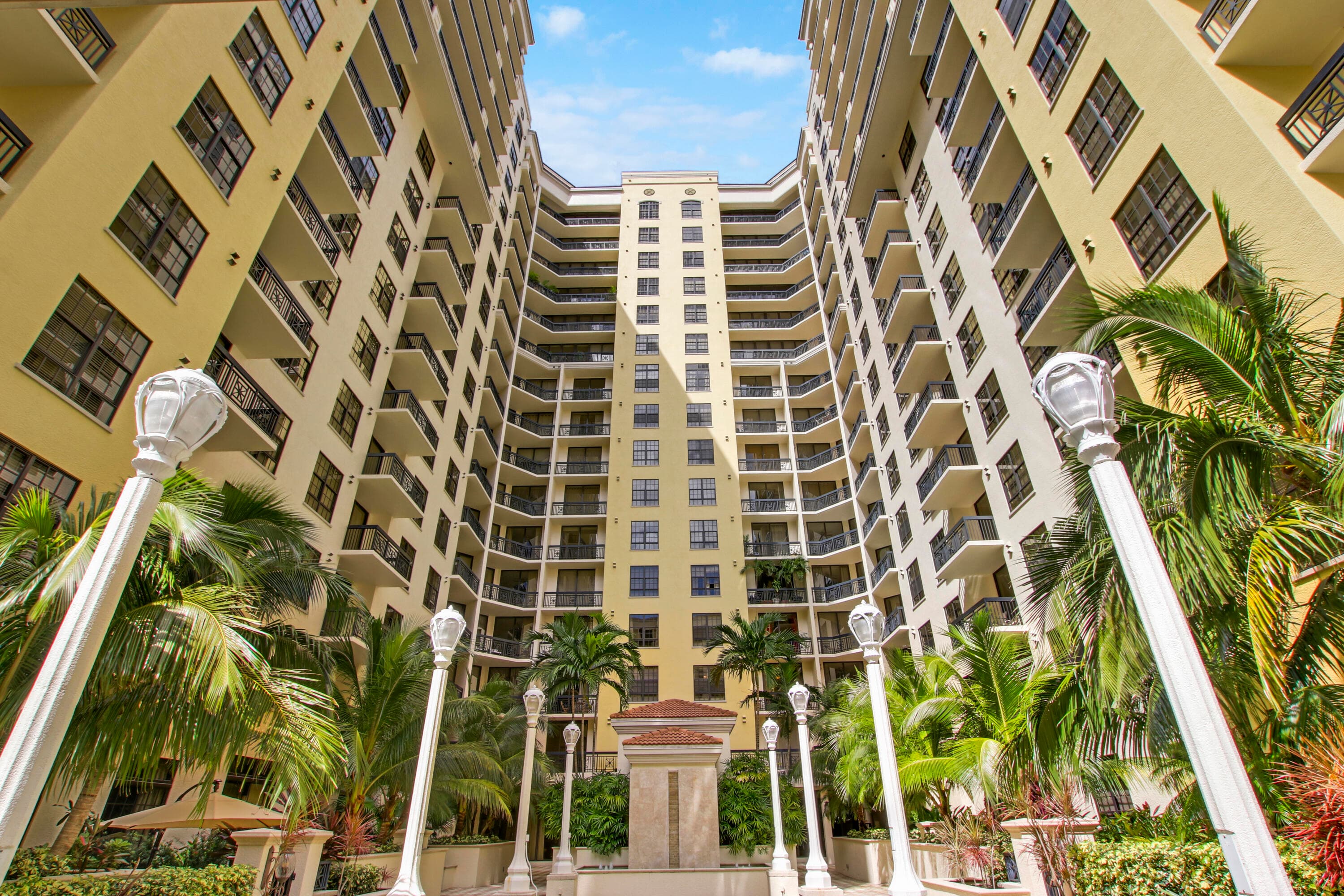 701 S Olive Avenue 316, West Palm Beach, FL 33401 — photo 39 of 41