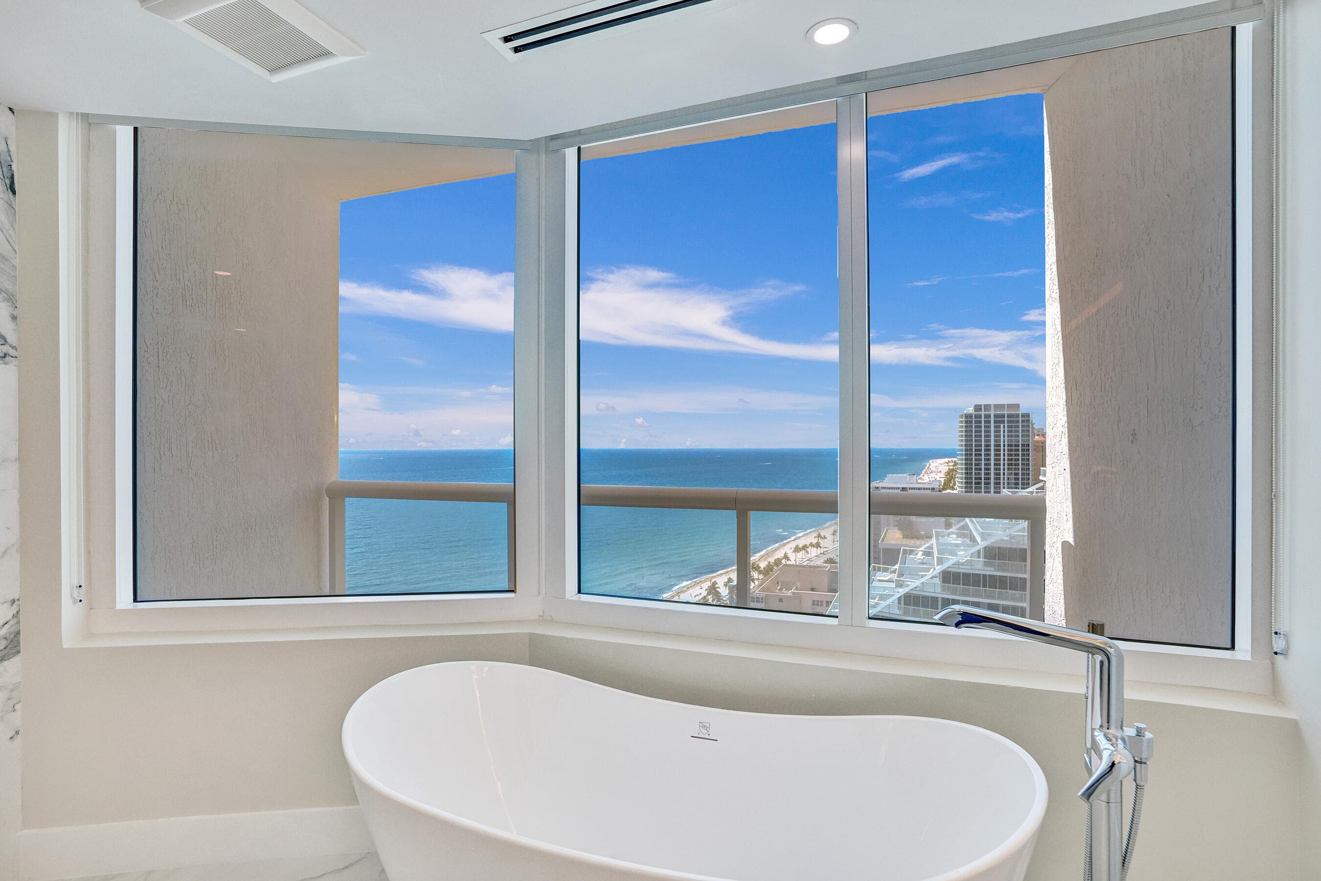 505 N Fort Lauderdale Beach Boulevard N 2500, Fort Lauderdale, FL 33304 — photo 151 of 171