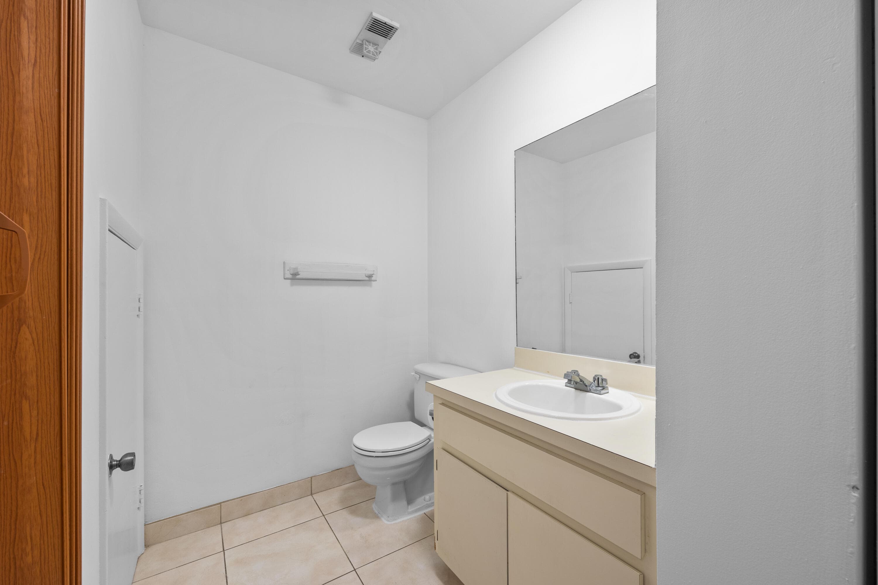 4211 Turnberry Circle 501, Lake Worth, FL 33467 — photo 8 of 13