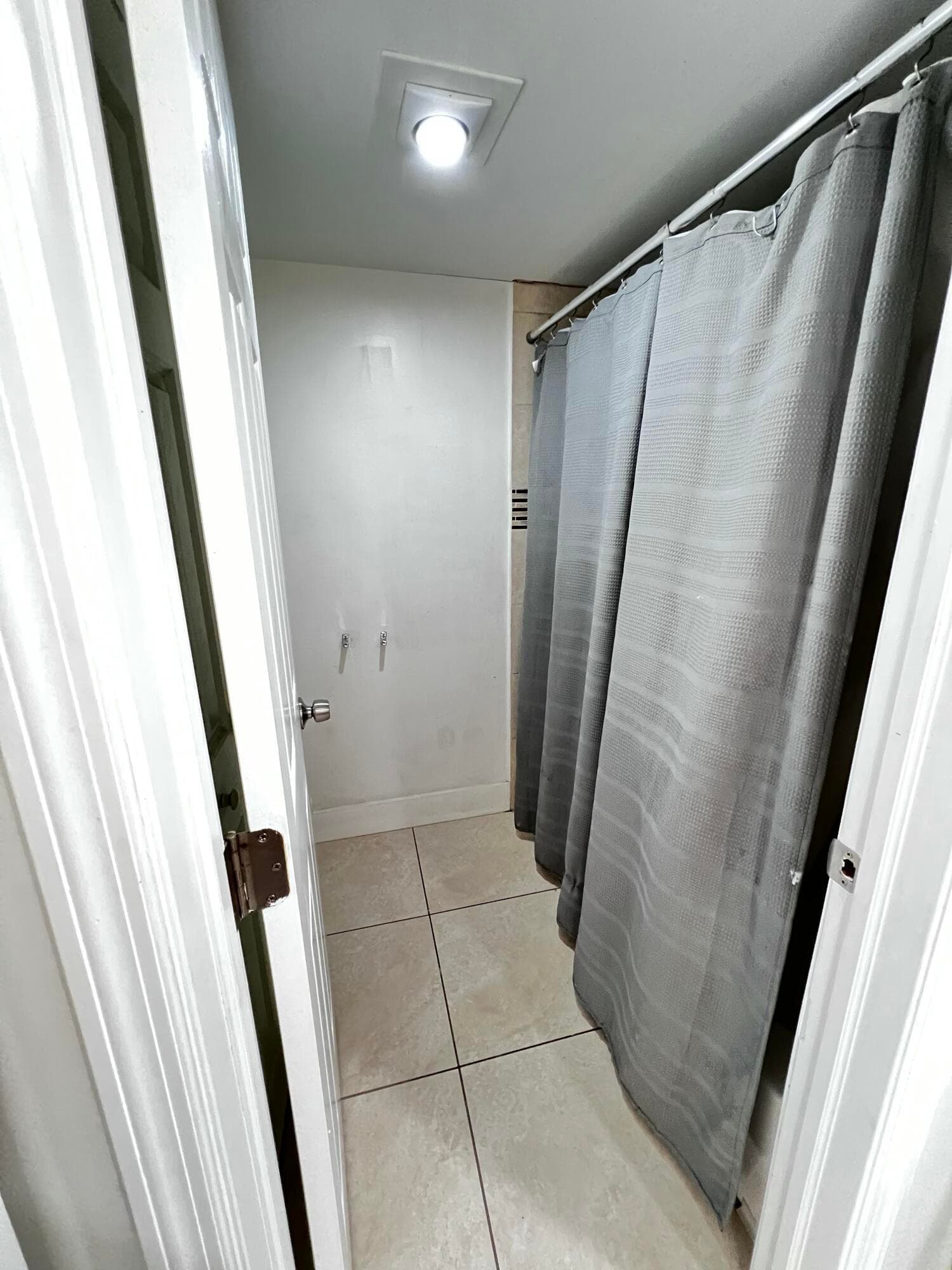 295 Woodland Road, Palm Springs, FL 33461 — photo 10 of 21