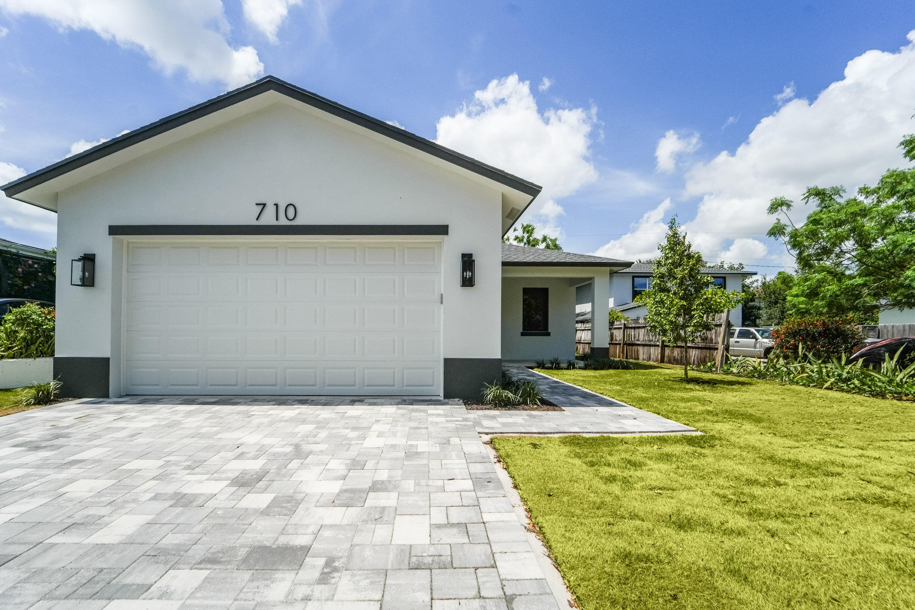 710 Talladega Street, West Palm Beach, FL 33405 — photo
