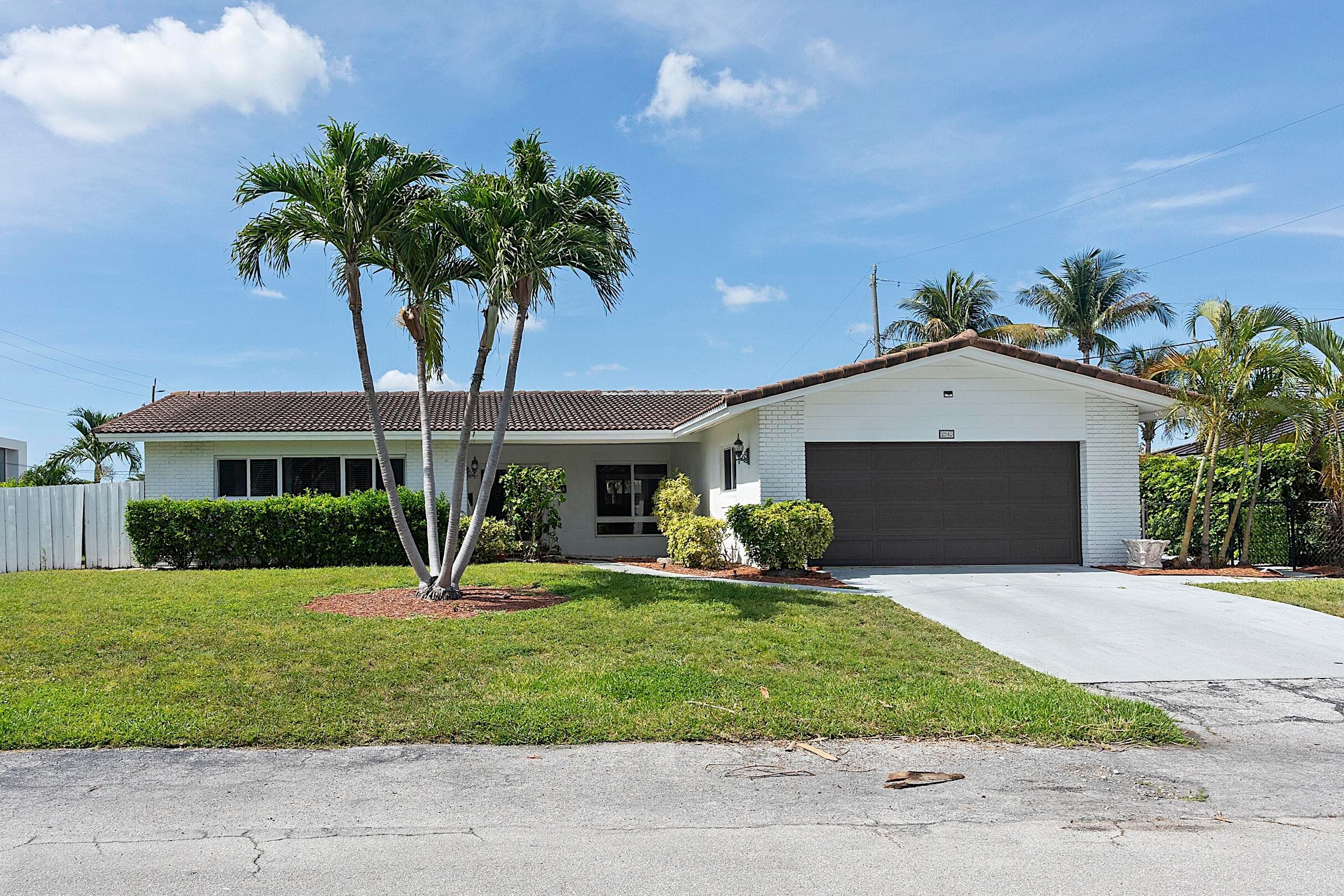 2910 NE 40th Court, Lighthouse Point, FL 33064 — photo