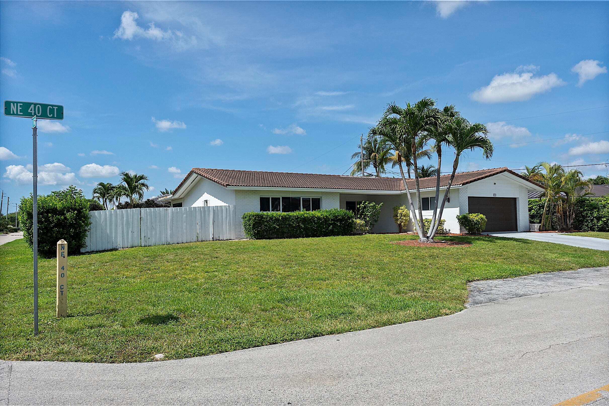 2910 NE 40th Court, Lighthouse Point, FL 33064 — photo 4 of 49