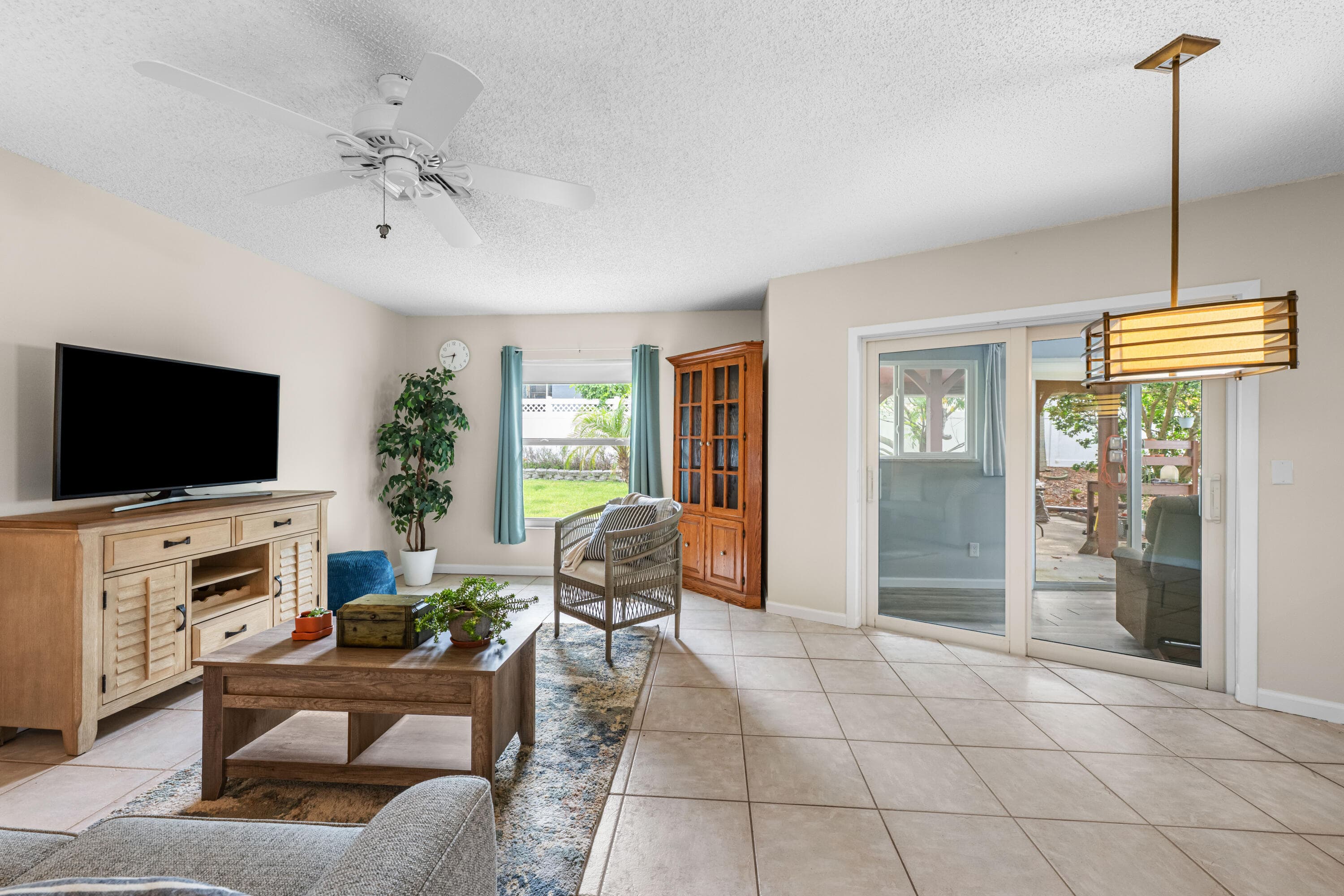8974 SE Bobo Court, Hobe Sound, FL 33455 — photo 5 of 29