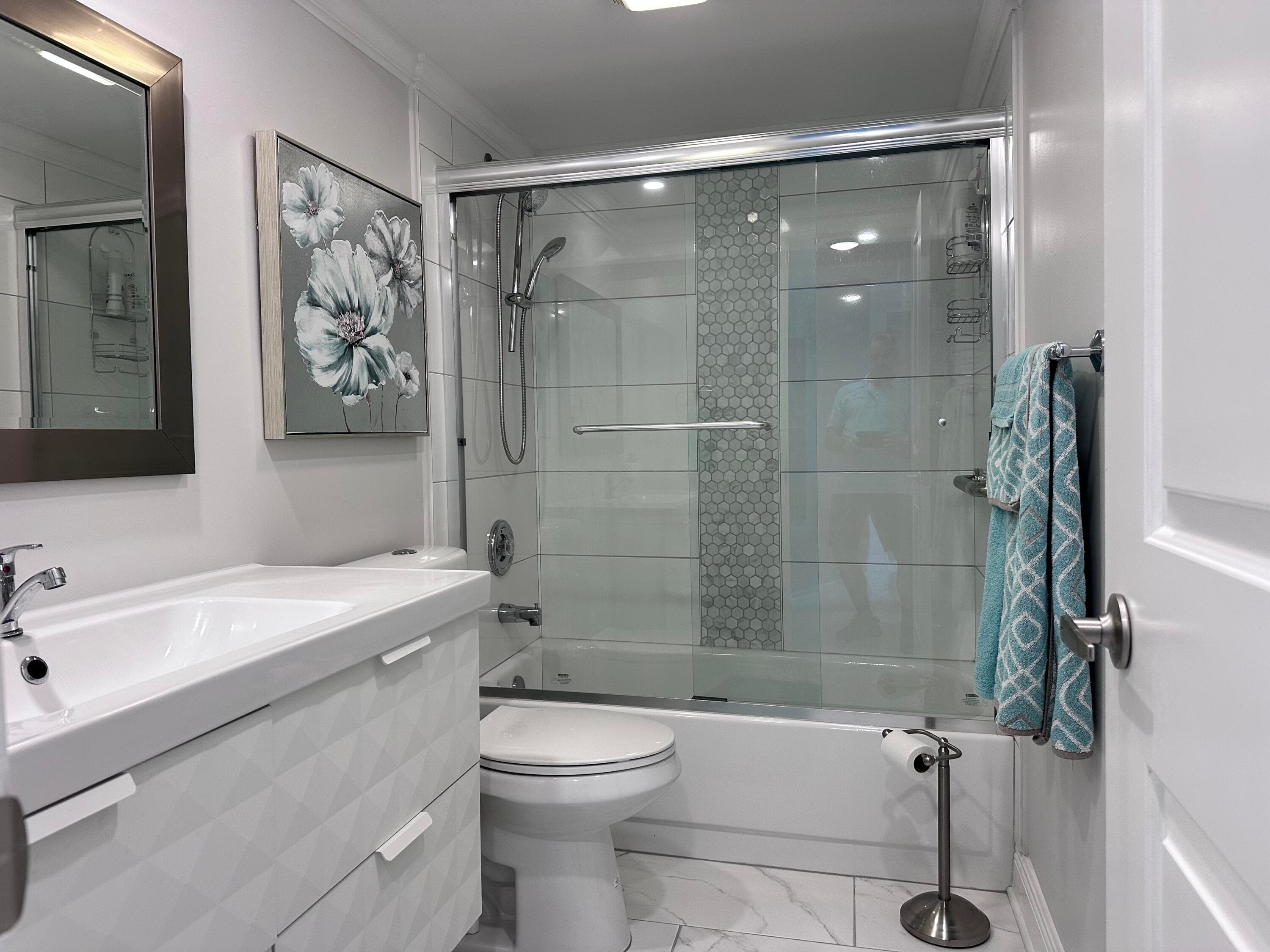 9300 Sunrise Lakes Boulevard 309, Sunrise, FL 33322 — photo 32 of 49