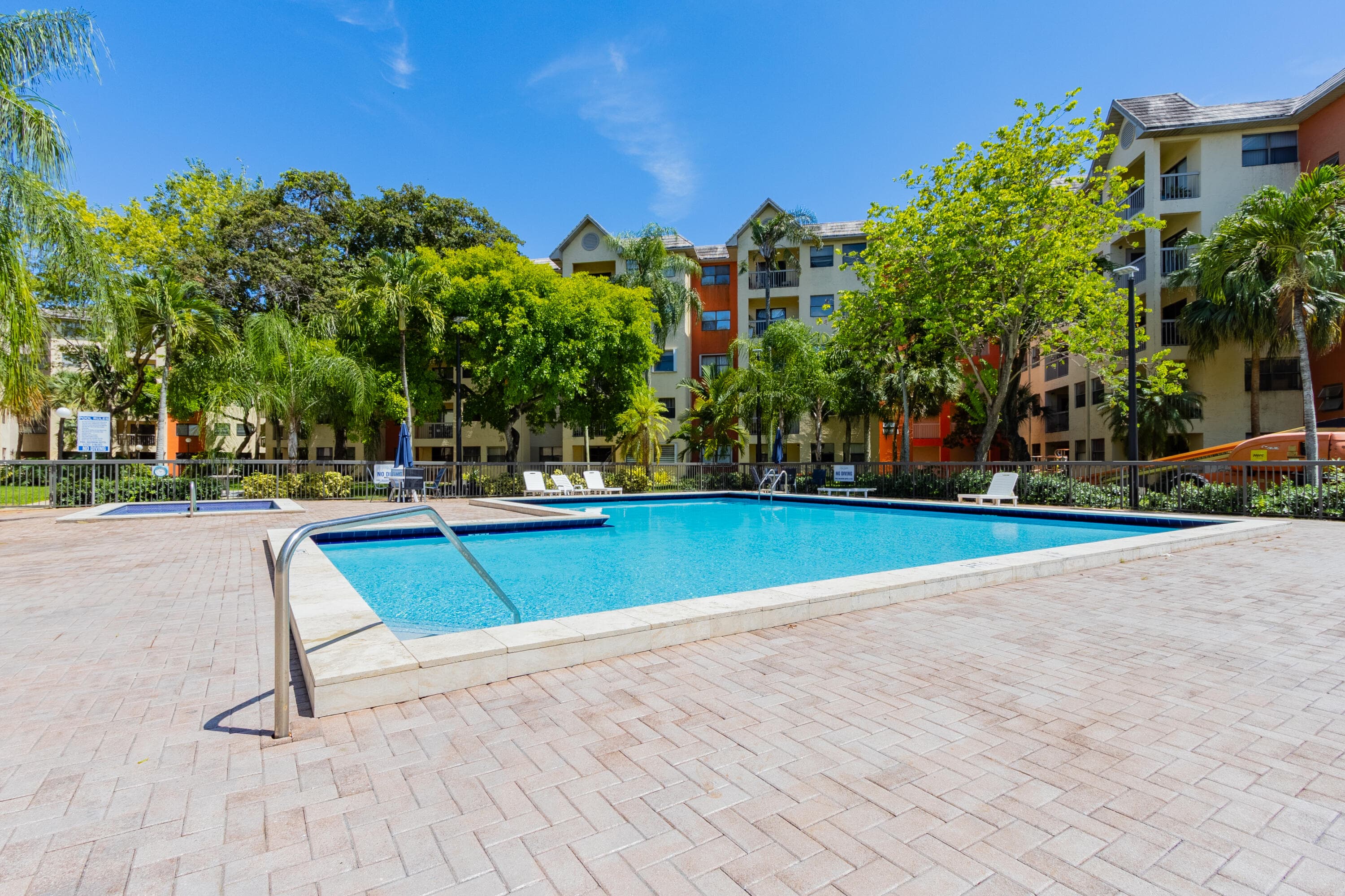 8100 Geneva Court 238, Doral, FL 33166 — photo 18 of 23