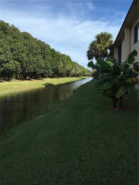 331 Lakeview Drive 201, Weston, FL 33326 — photo 28 of 29