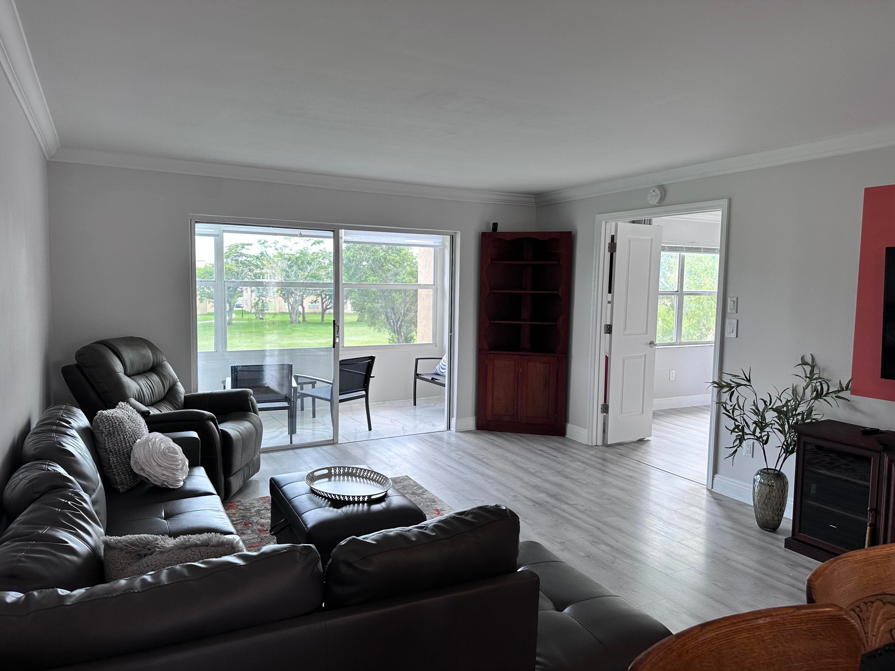 9300 Sunrise Lakes Boulevard 309, Sunrise, FL 33322 — photo 19 of 49