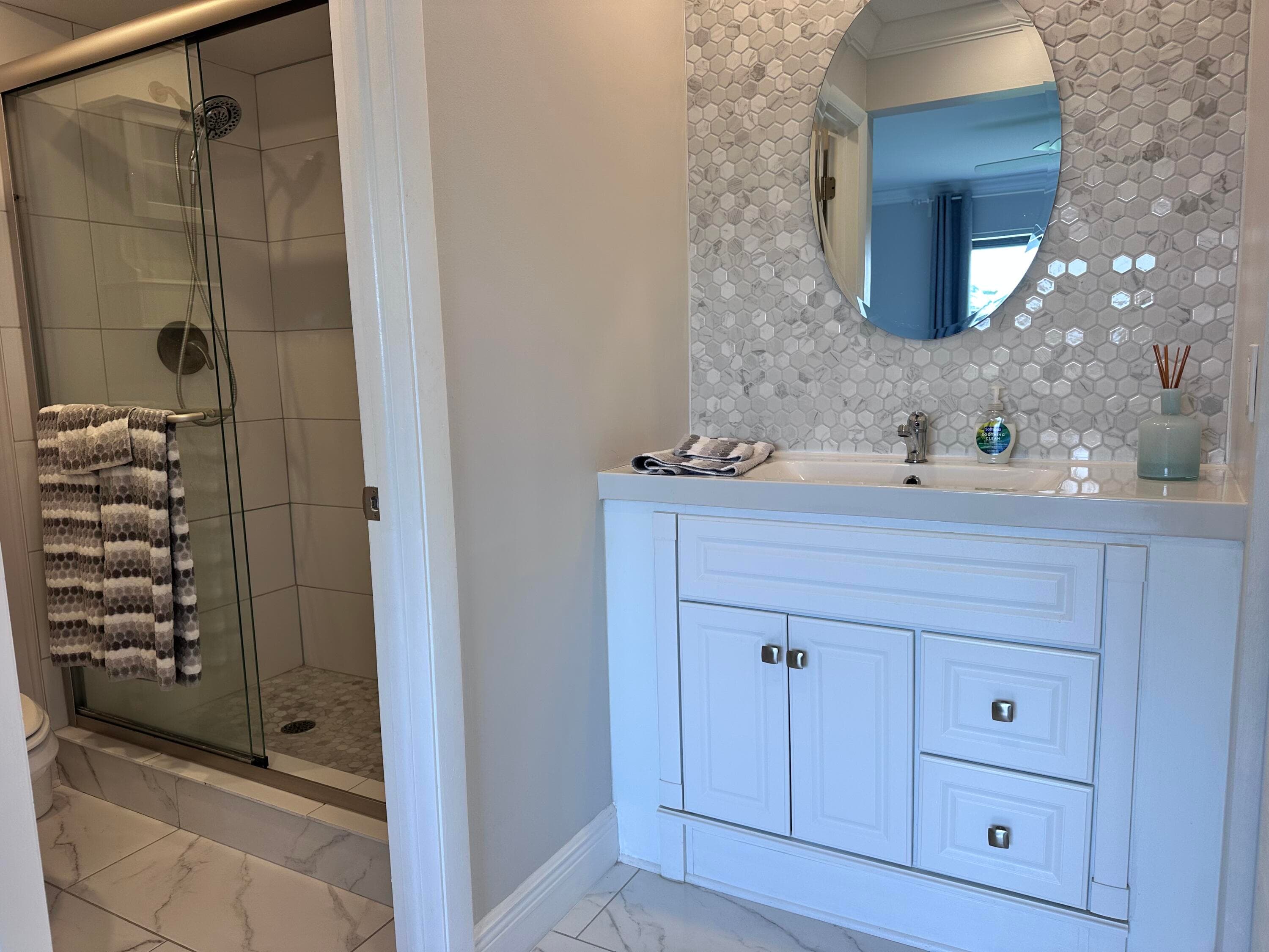 9300 Sunrise Lakes Boulevard 309, Sunrise, FL 33322 — photo 28 of 49