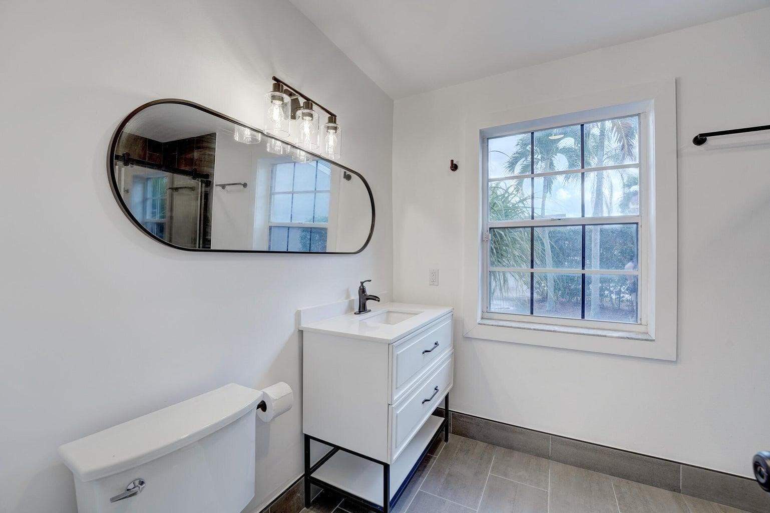 10791 SW 10th Place, Davie, FL 33324 — photo 5 of 9