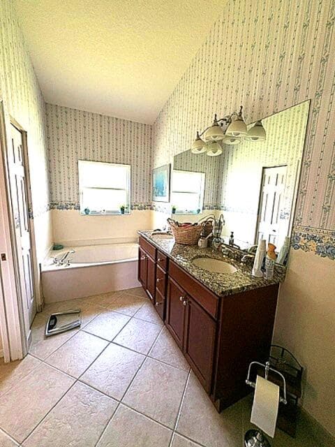 471 NW Lismore Lane, Port St. Lucie, FL 34986 — photo 13 of 33