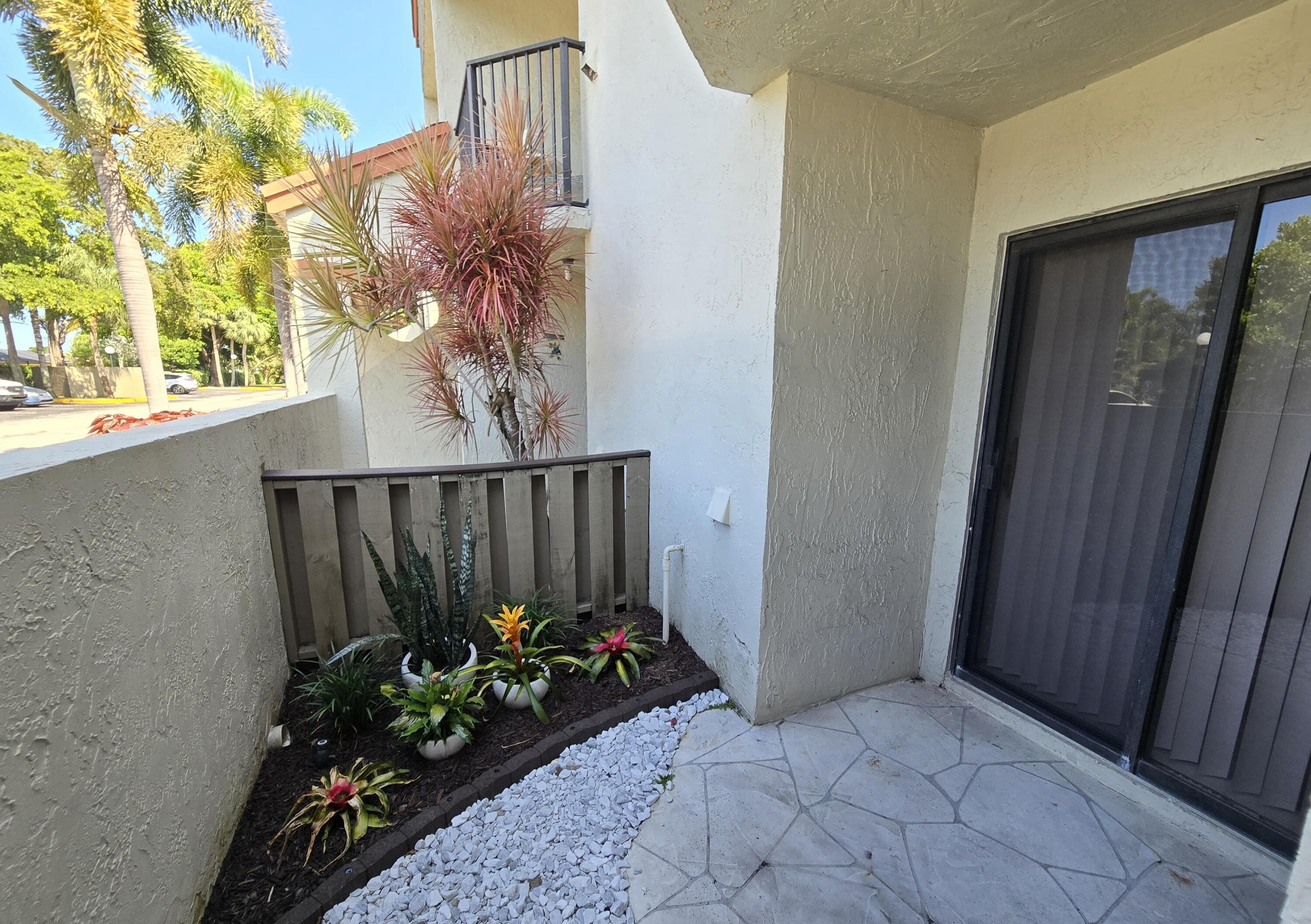 5577 Courtyard Drive, Margate, FL 33063 — photo 9 of 27