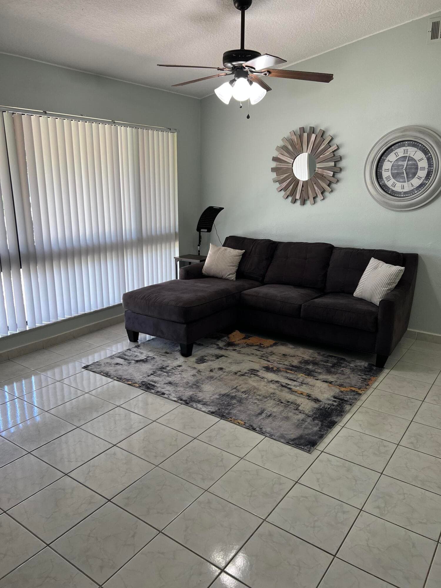8511 NW 8th Street, Pembroke Pines, FL 33024 — photo 6 of 31