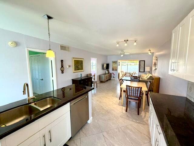 1116 Lake Terrace 114, Boynton Beach, FL 33426 — photo 3 of 45
