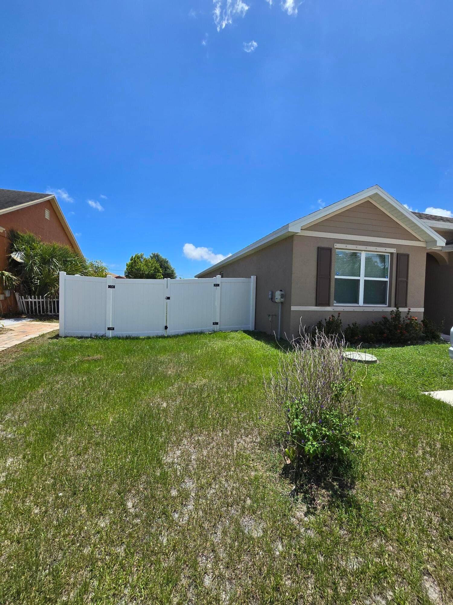 2101 SE Floresta Drive, Port St. Lucie, FL 34984 — photo 3 of 21