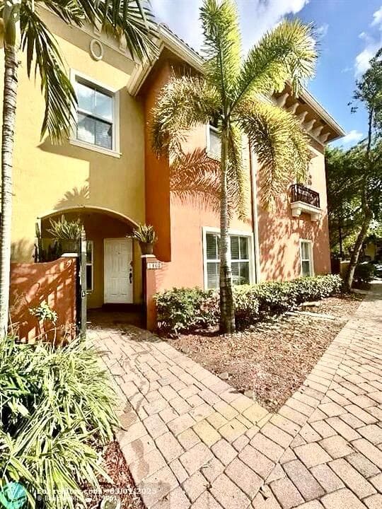 2851 W Prospect Road 1102, Tamarac, FL 33309 — photo