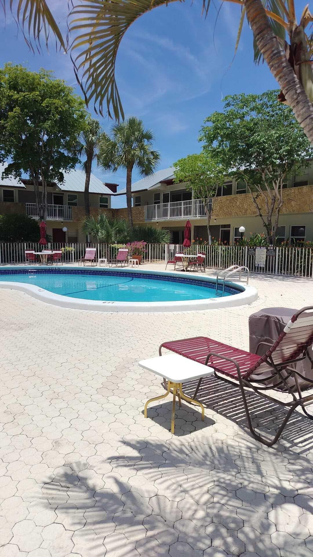860 SE 6th Avenue 212, Deerfield Beach, FL 33441 — photo 58 of 60