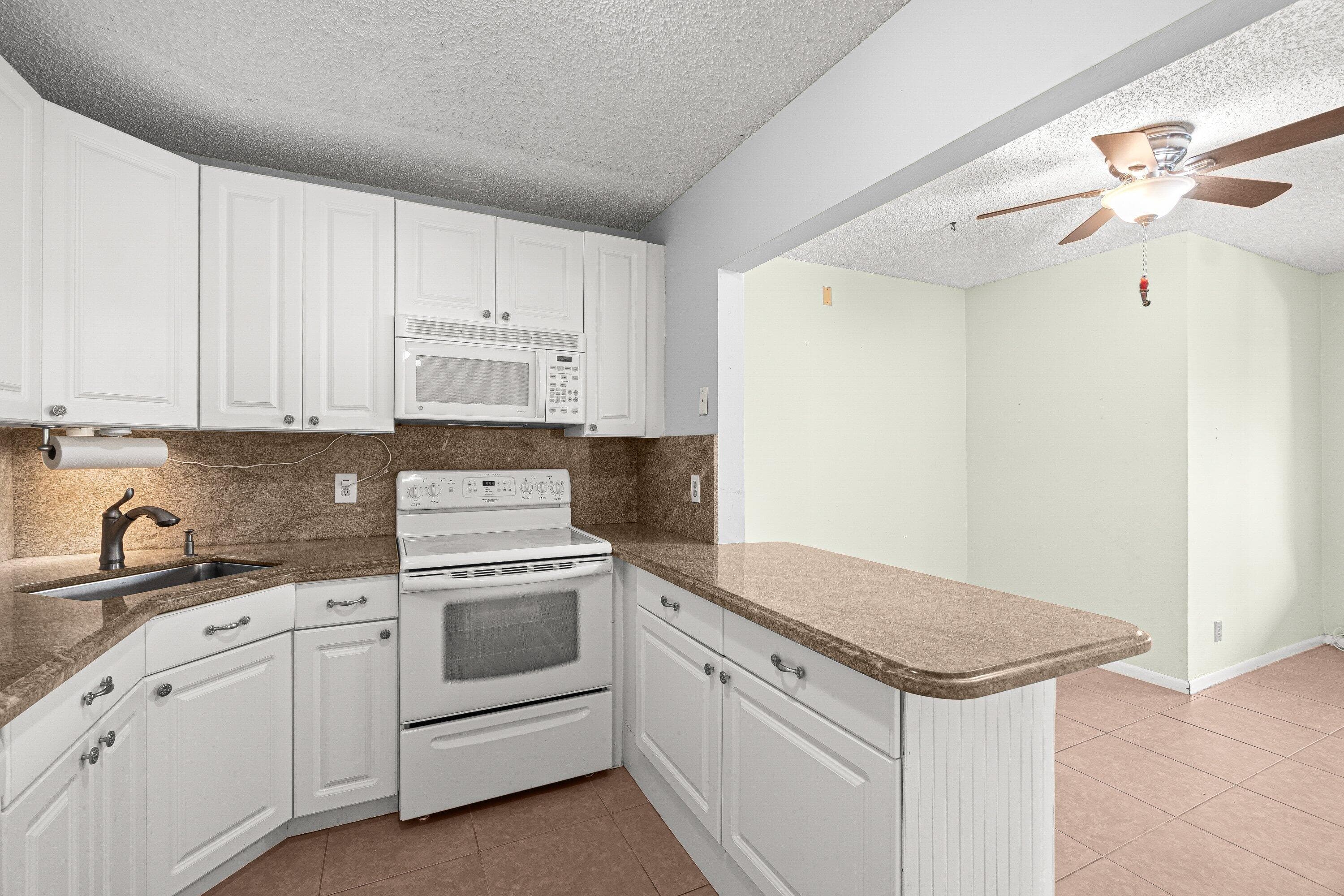 223 Pine Hov Circle A-2, Greenacres, FL 33463 — photo 13 of 38