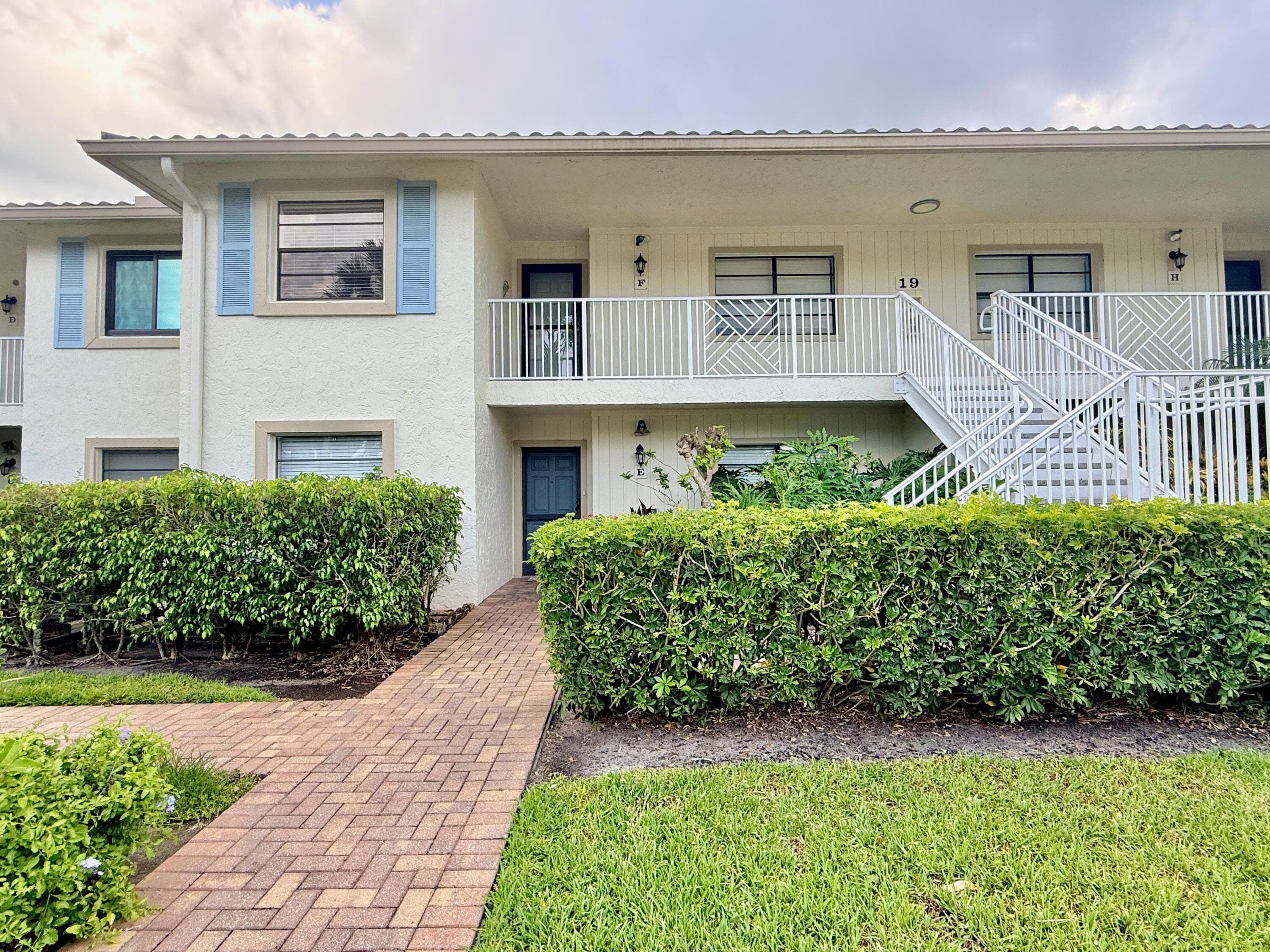 19 Westgate Lane 19f, Boynton Beach, FL 33436 — photo 12 of 37